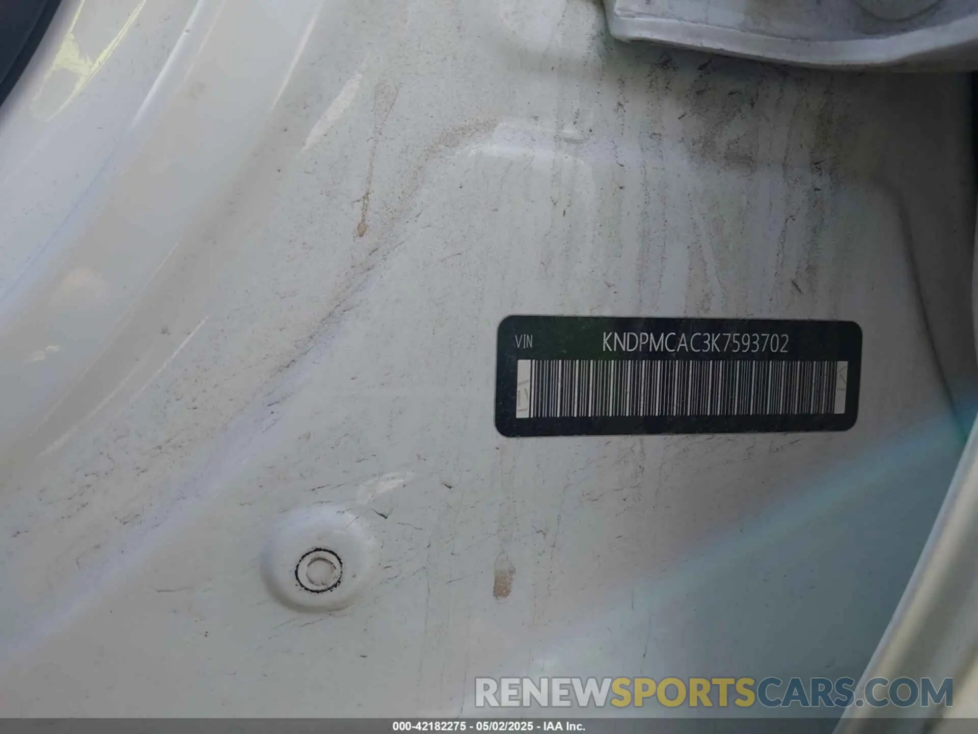 8 Photograph of a damaged car KNDPMCAC3K7593702 KIA SPORTAGE 2019