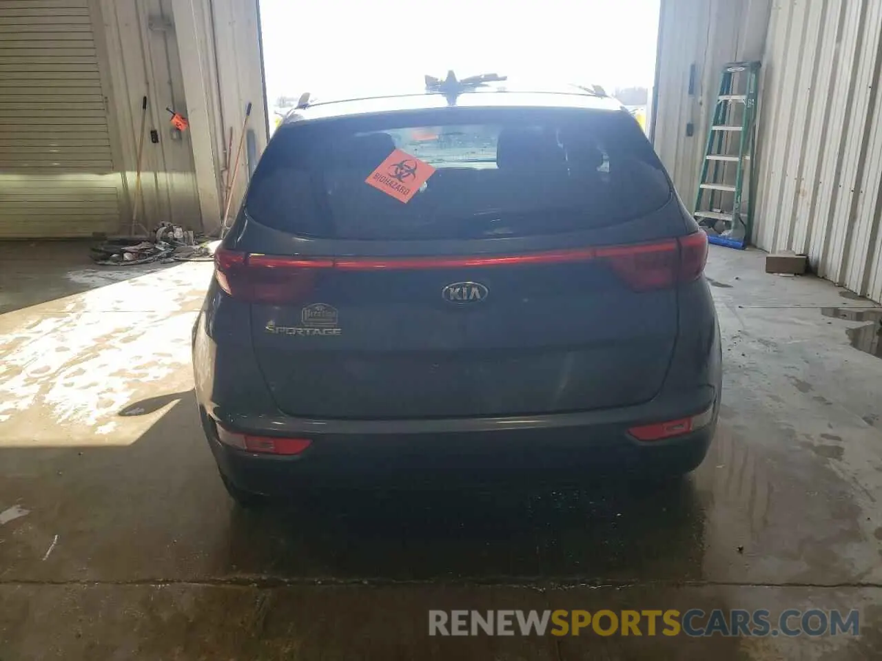 6 Photograph of a damaged car KNDPMCAC3K7605699 KIA SPORTAGE 2019
