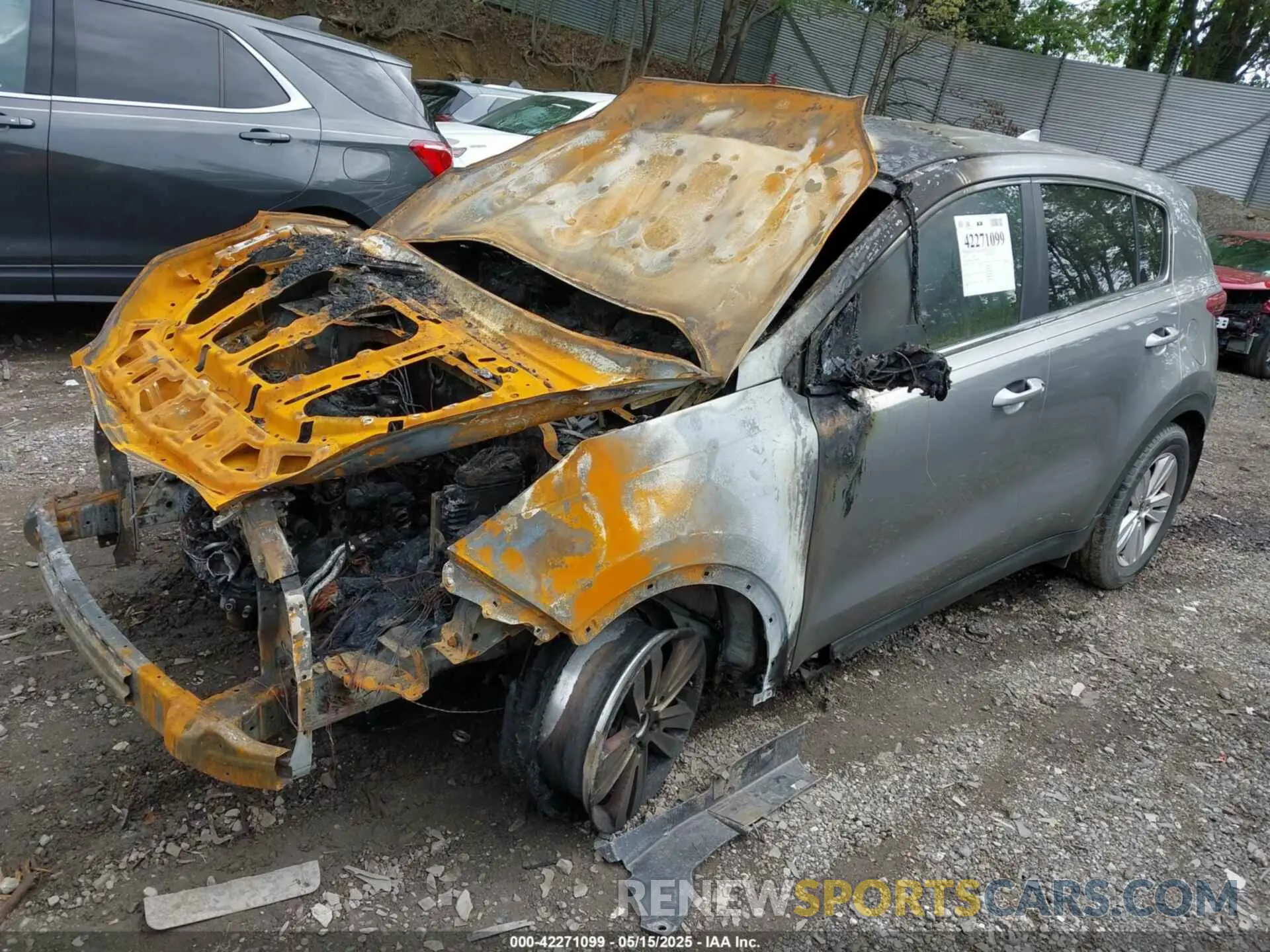 2 Photograph of a damaged car KNDPMCAC3K7609994 KIA SPORTAGE 2019