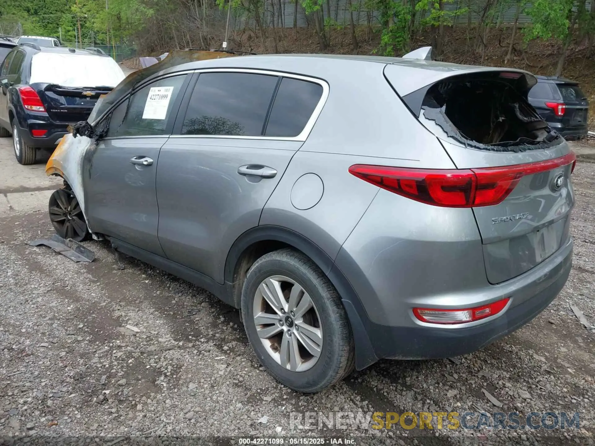 3 Photograph of a damaged car KNDPMCAC3K7609994 KIA SPORTAGE 2019