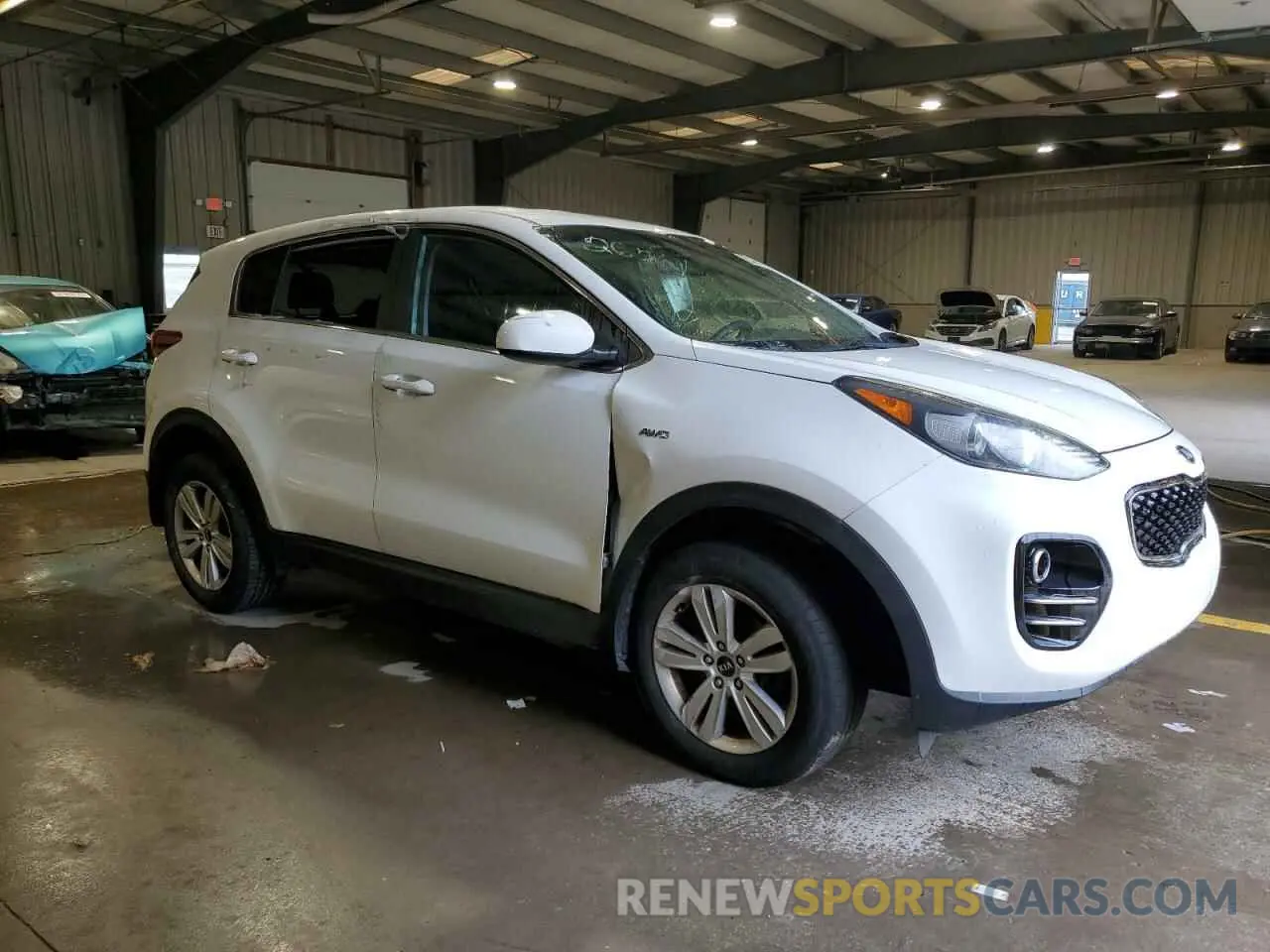 4 Photograph of a damaged car KNDPMCAC4K7502629 KIA SPORTAGE 2019