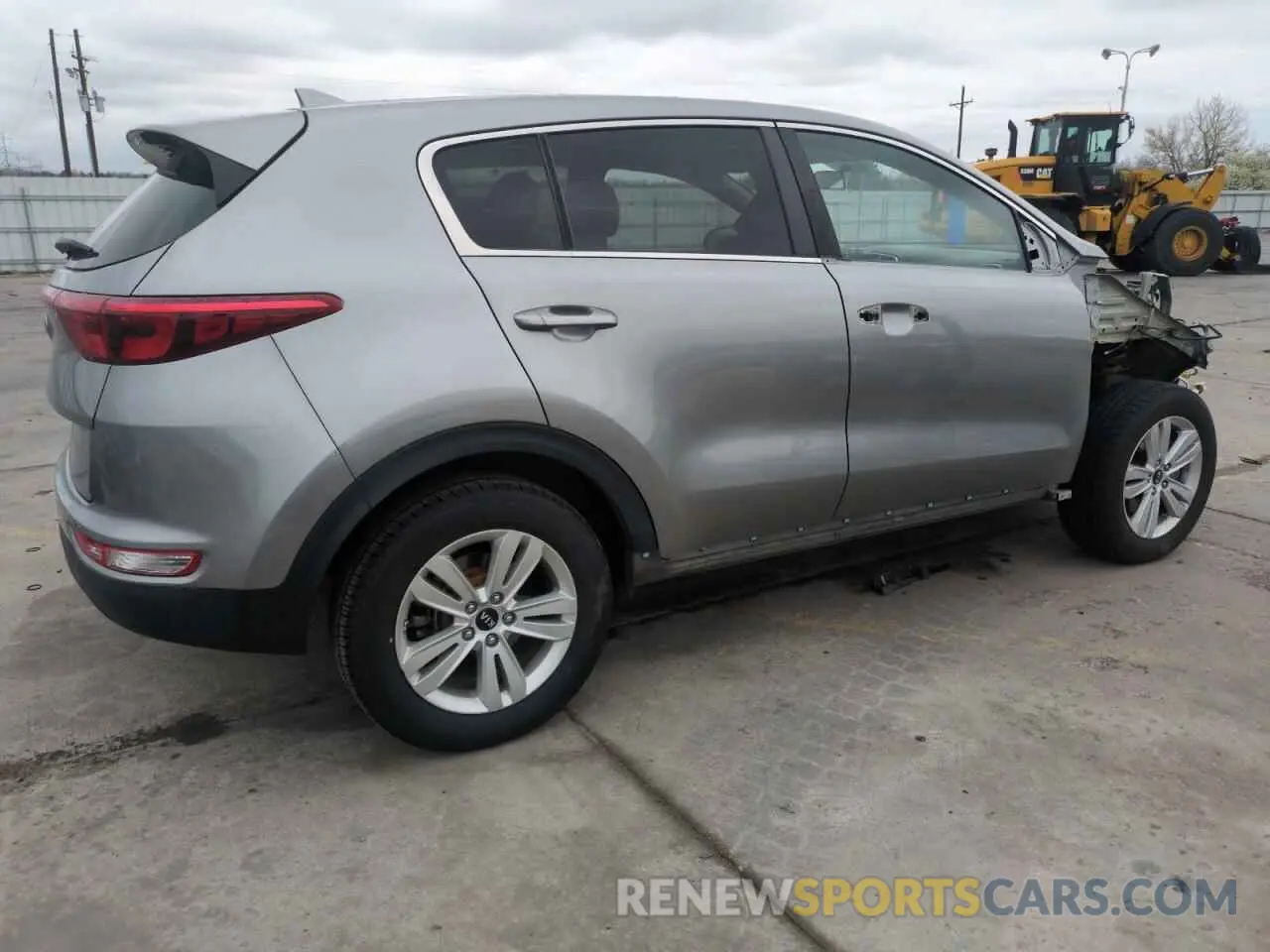 3 Photograph of a damaged car KNDPMCAC4K7609454 KIA SPORTAGE 2019