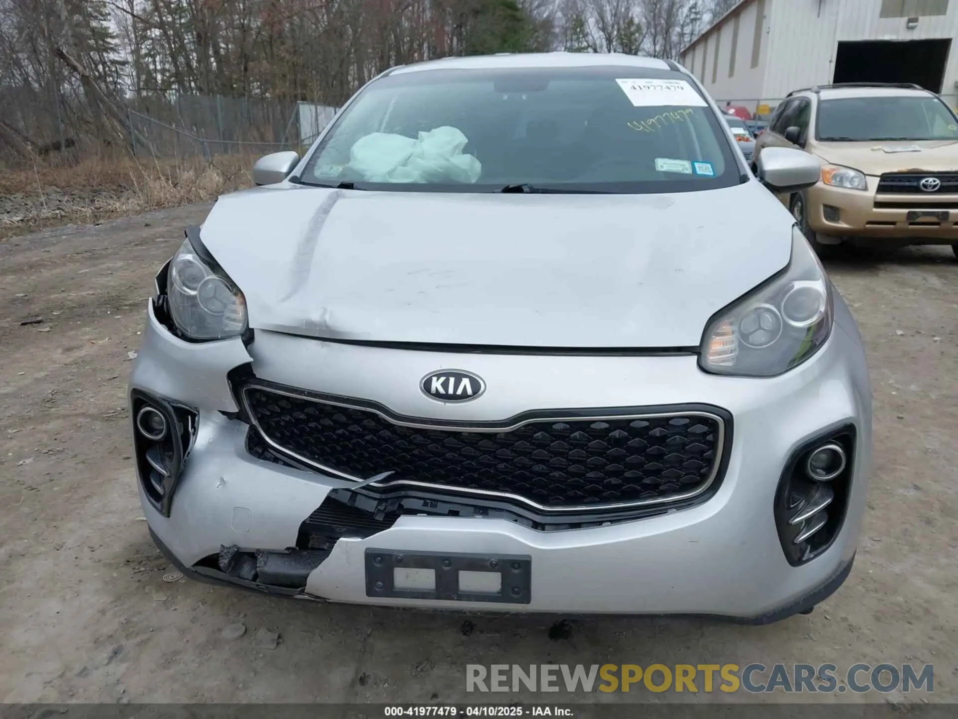 12 Photograph of a damaged car KNDPMCAC5K7531976 KIA SPORTAGE 2019