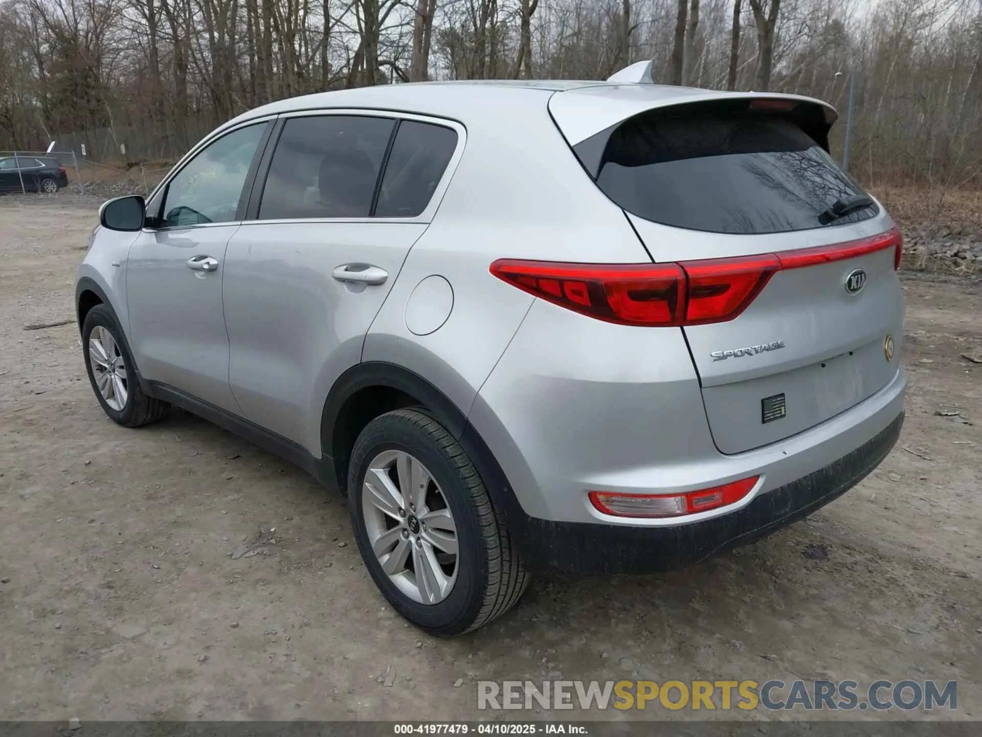 3 Photograph of a damaged car KNDPMCAC5K7531976 KIA SPORTAGE 2019