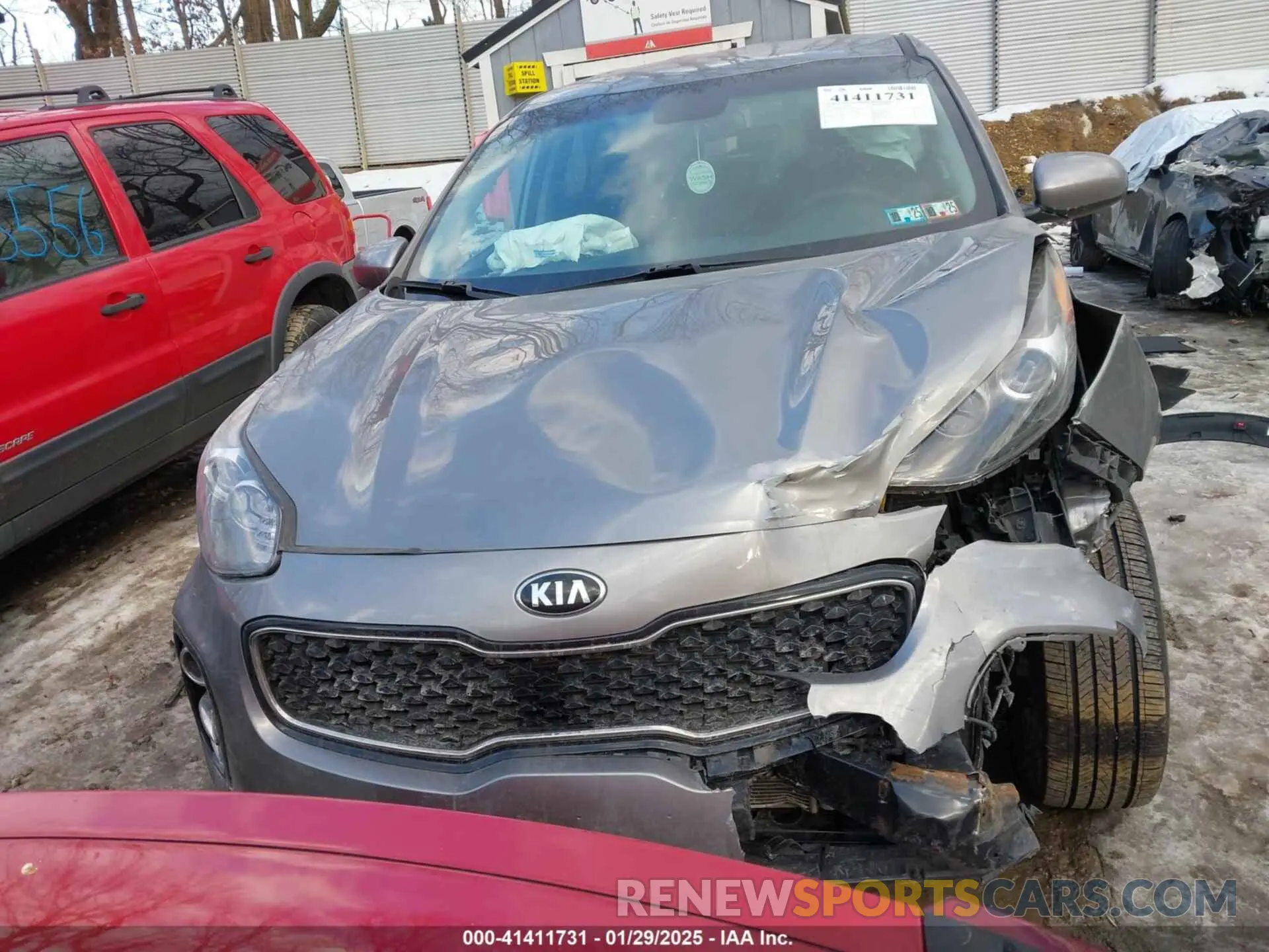 13 Photograph of a damaged car KNDPMCAC5K7550155 KIA SPORTAGE 2019