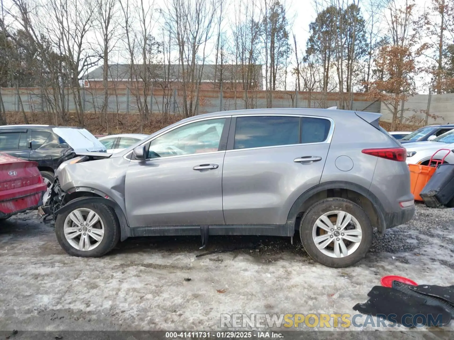 15 Photograph of a damaged car KNDPMCAC5K7550155 KIA SPORTAGE 2019