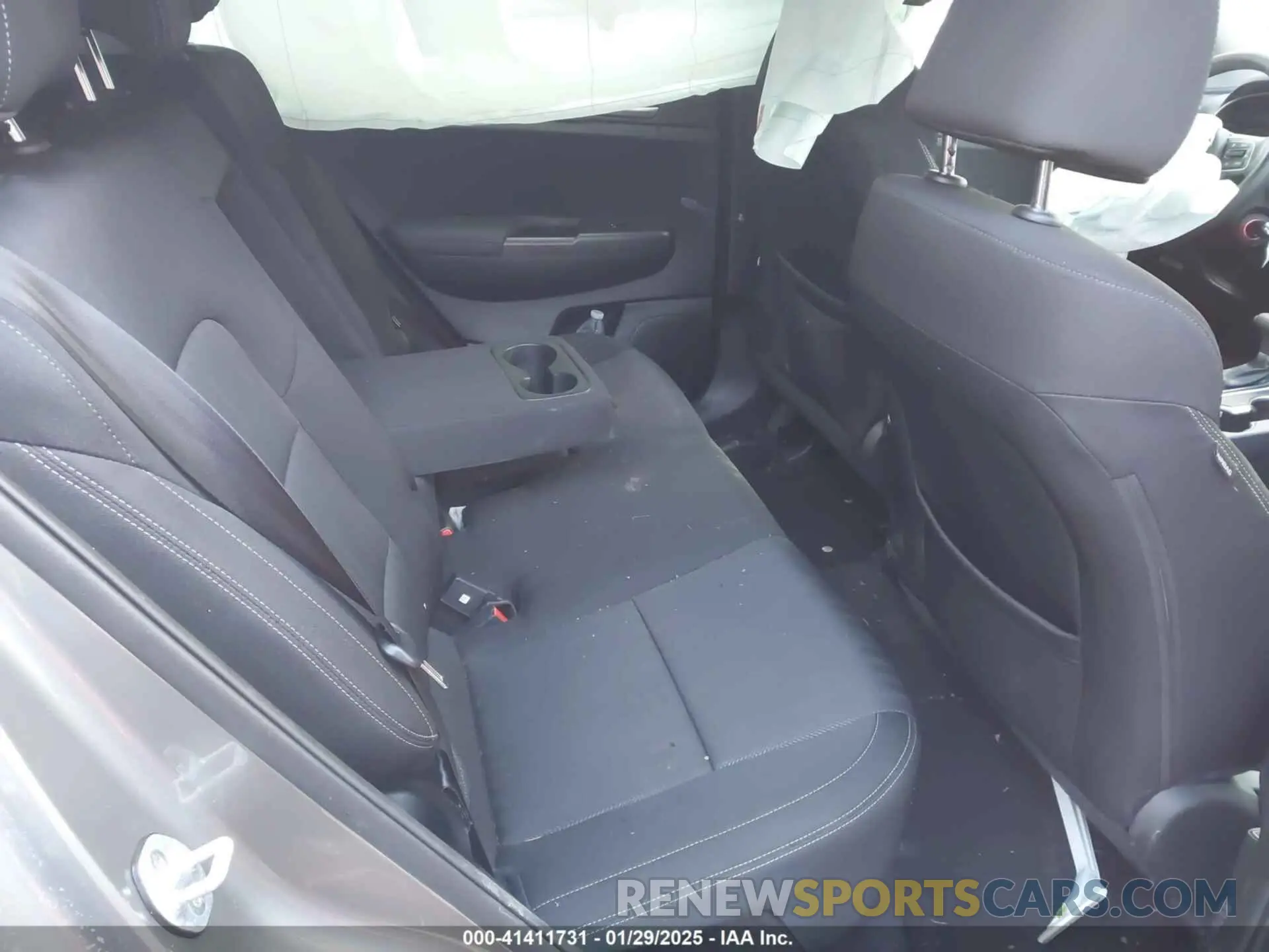8 Photograph of a damaged car KNDPMCAC5K7550155 KIA SPORTAGE 2019