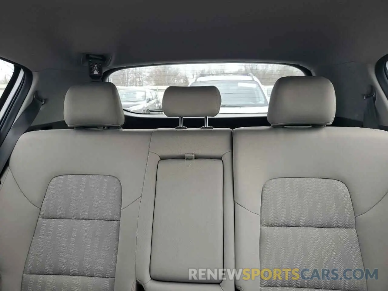 10 Photograph of a damaged car KNDPMCAC5K7553086 KIA SPORTAGE 2019