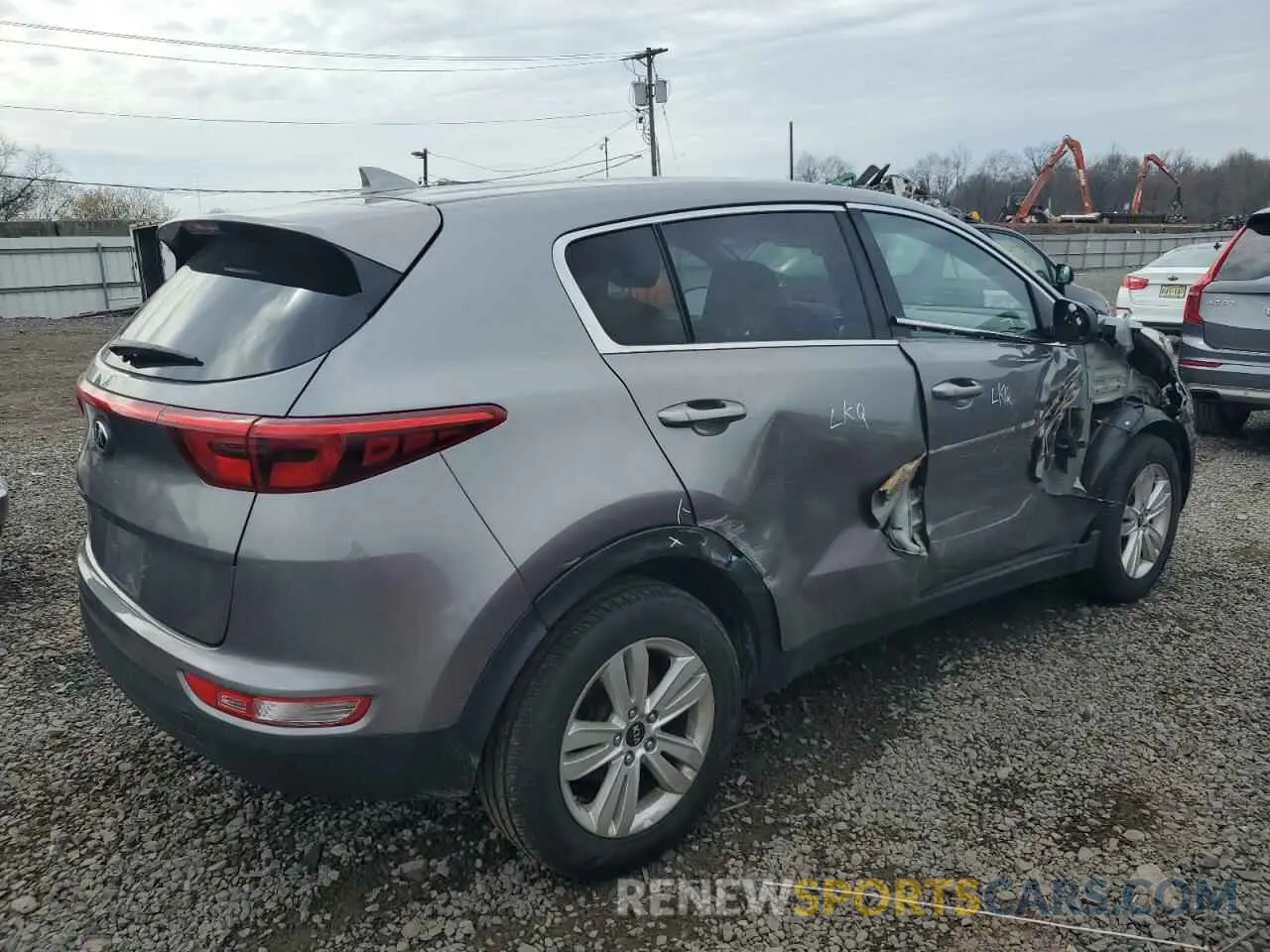 3 Photograph of a damaged car KNDPMCAC5K7553086 KIA SPORTAGE 2019