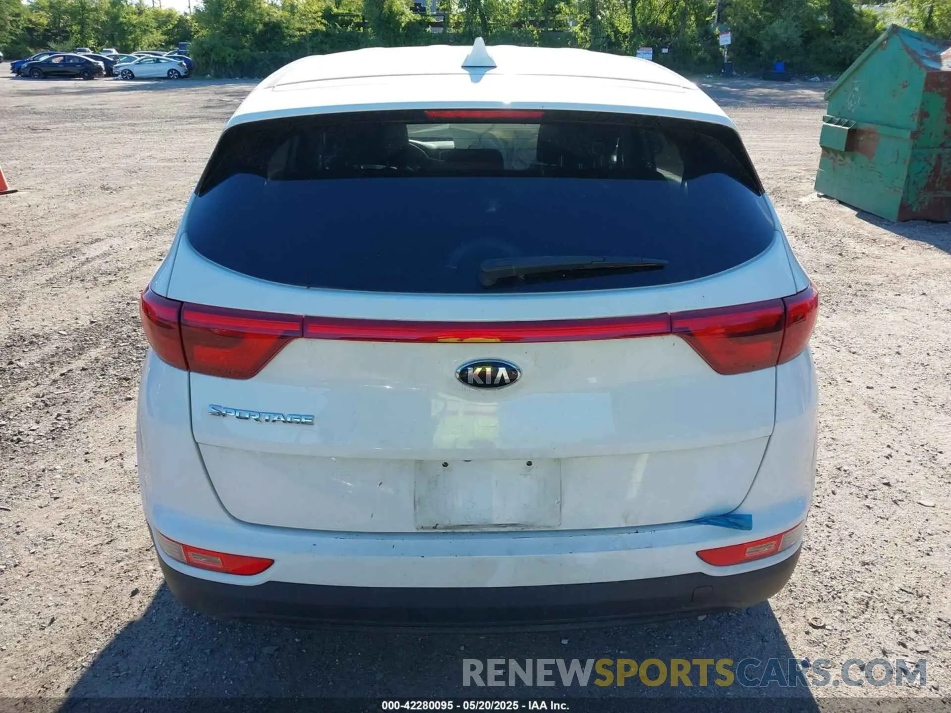 16 Photograph of a damaged car KNDPMCAC5K7608992 KIA SPORTAGE 2019