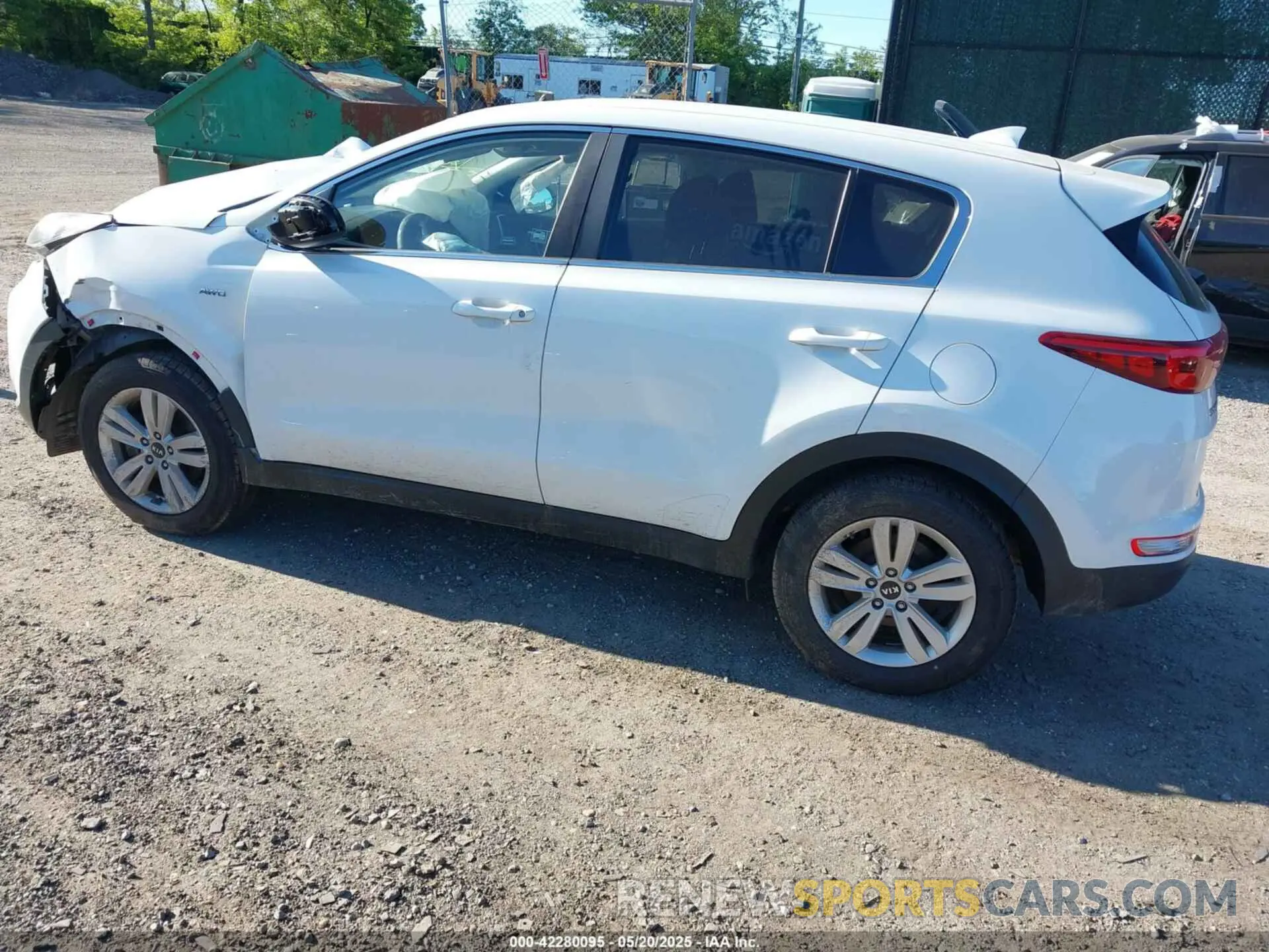3 Photograph of a damaged car KNDPMCAC5K7608992 KIA SPORTAGE 2019