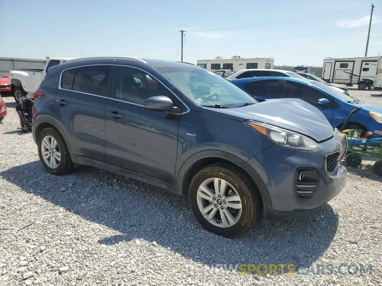 4 Photograph of a damaged car KNDPMCAC5K7613464 KIA SPORTAGE 2019