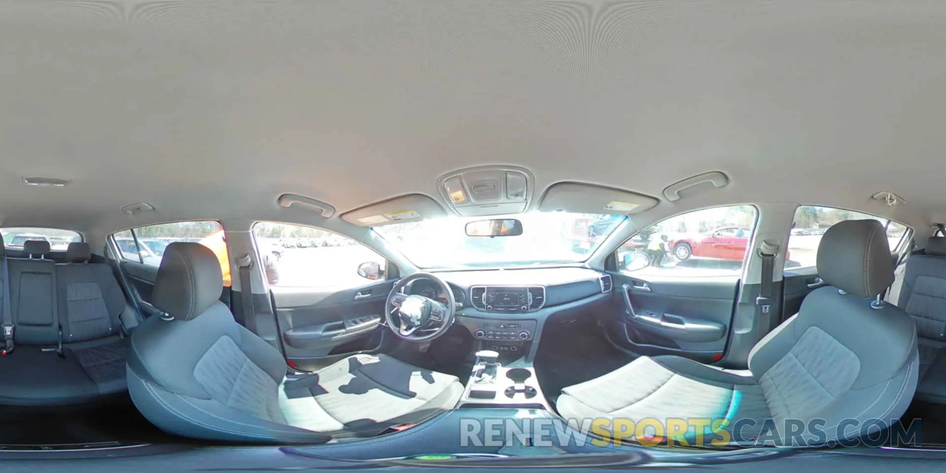 15 Photograph of a damaged car KNDPMCAC6K7498535 KIA SPORTAGE 2019