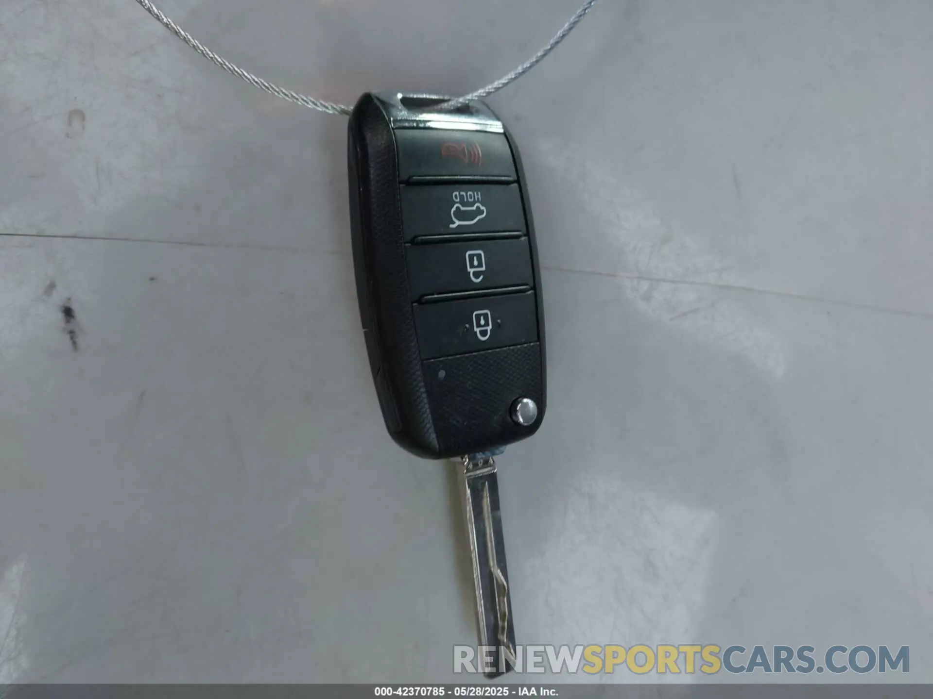 11 Photograph of a damaged car KNDPMCAC6K7528696 KIA SPORTAGE 2019