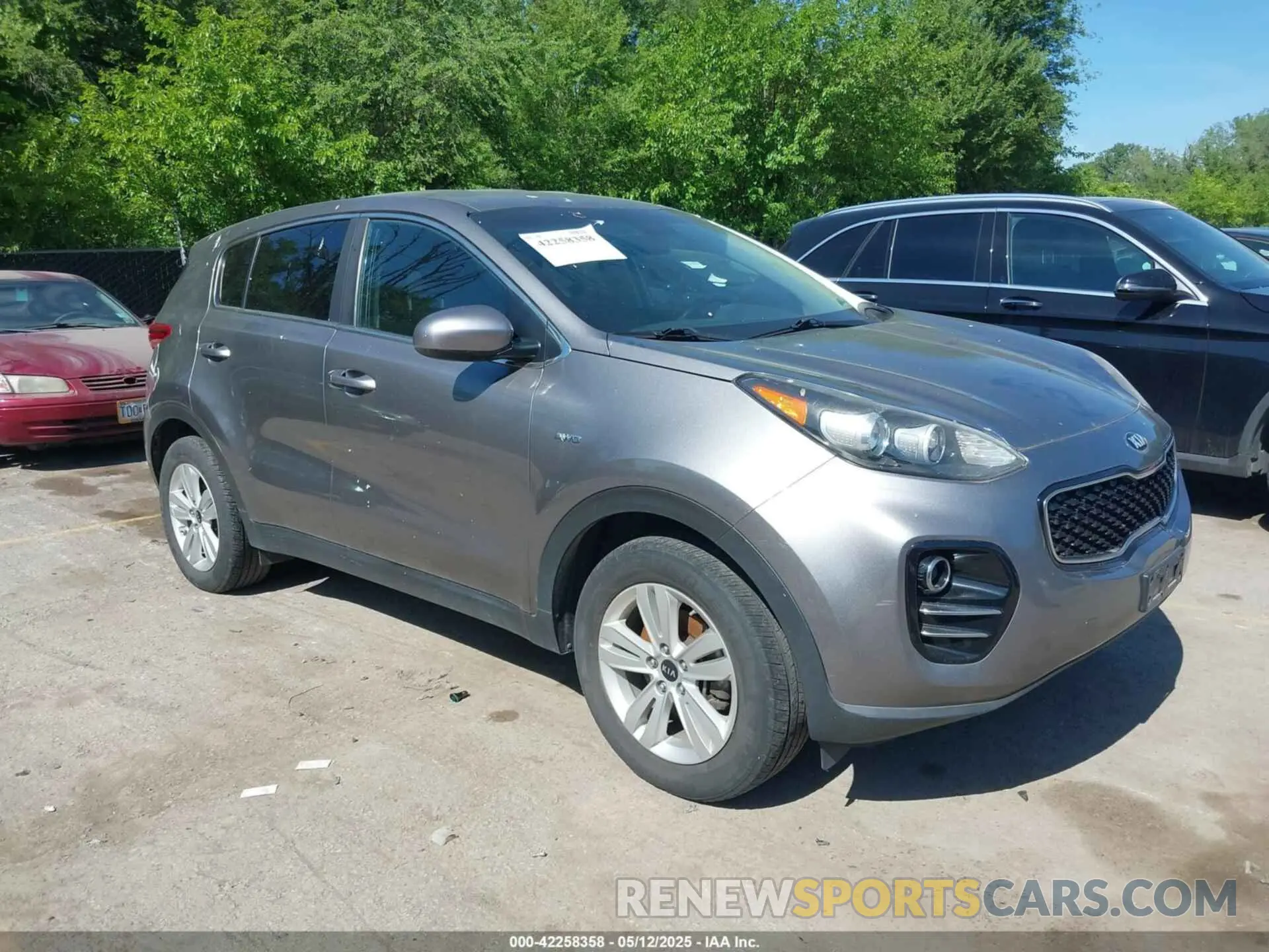 1 Photograph of a damaged car KNDPMCAC6K7551931 KIA SPORTAGE 2019