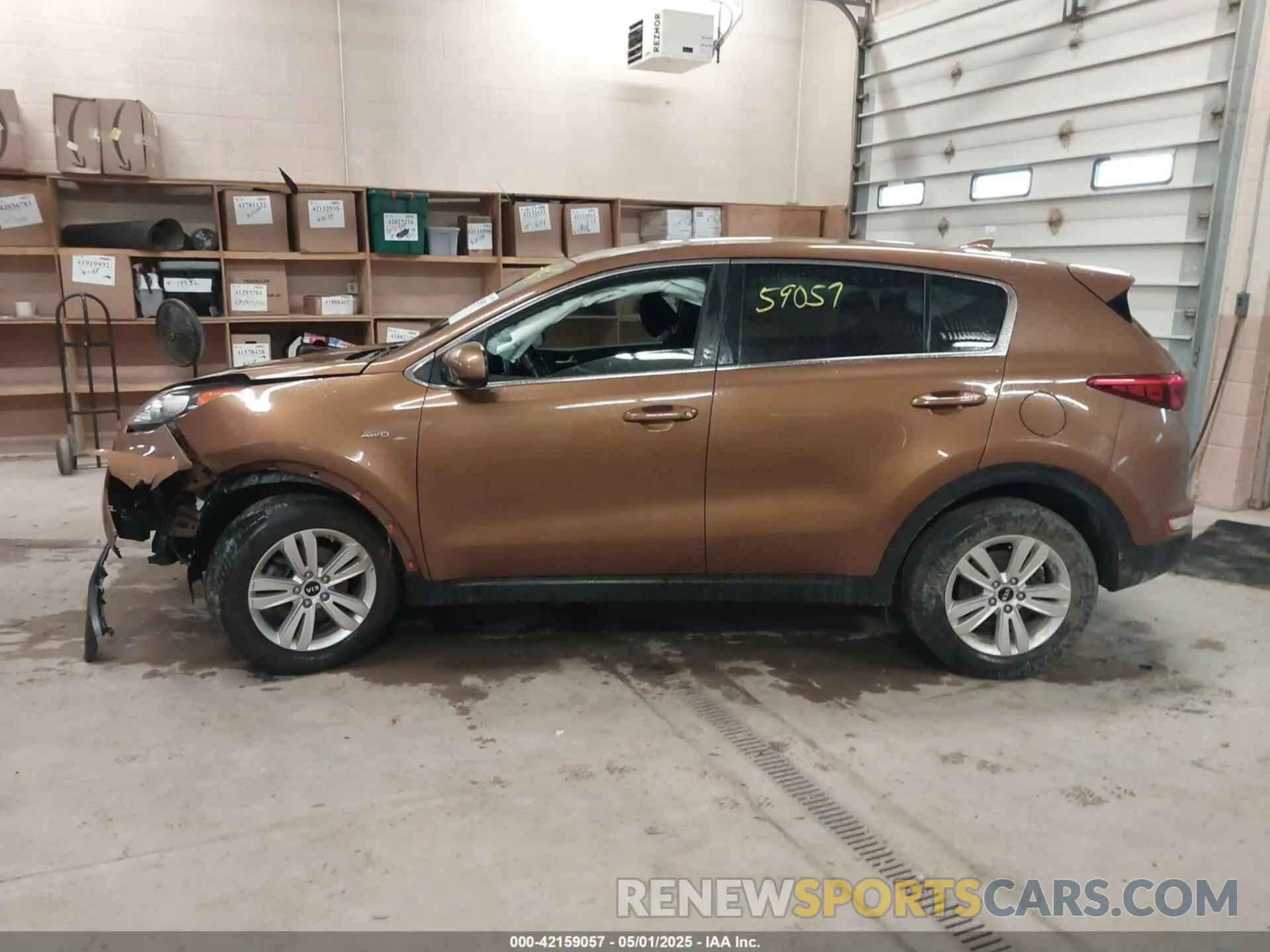 15 Photograph of a damaged car KNDPMCAC6K7568549 KIA SPORTAGE 2019