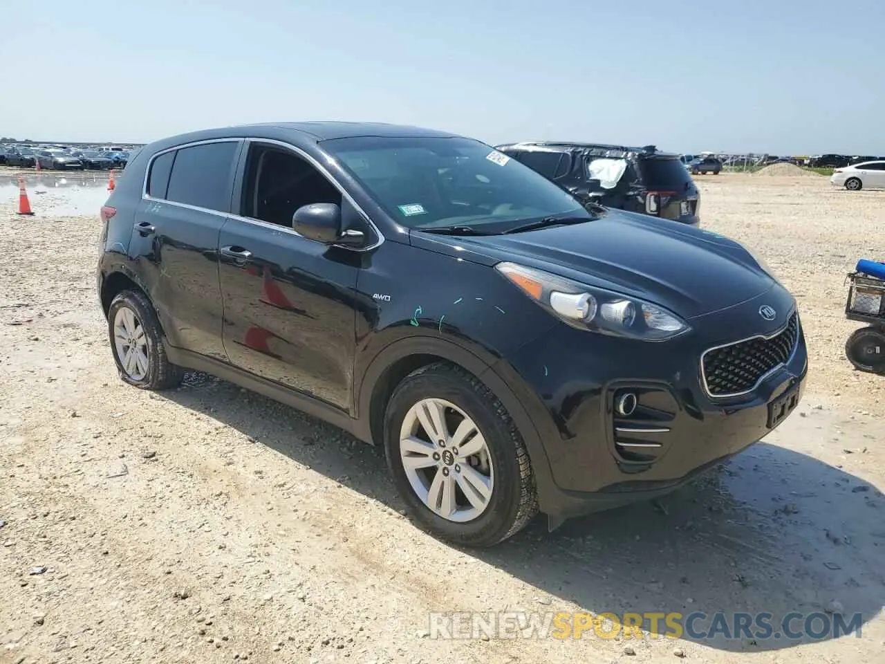 4 Photograph of a damaged car KNDPMCAC6K7574545 KIA SPORTAGE 2019