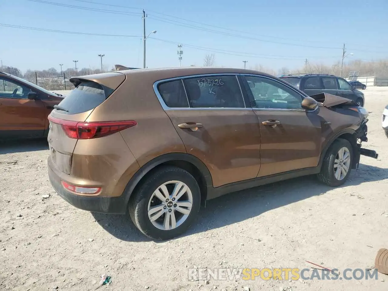 3 Photograph of a damaged car KNDPMCAC6K7575226 KIA SPORTAGE 2019