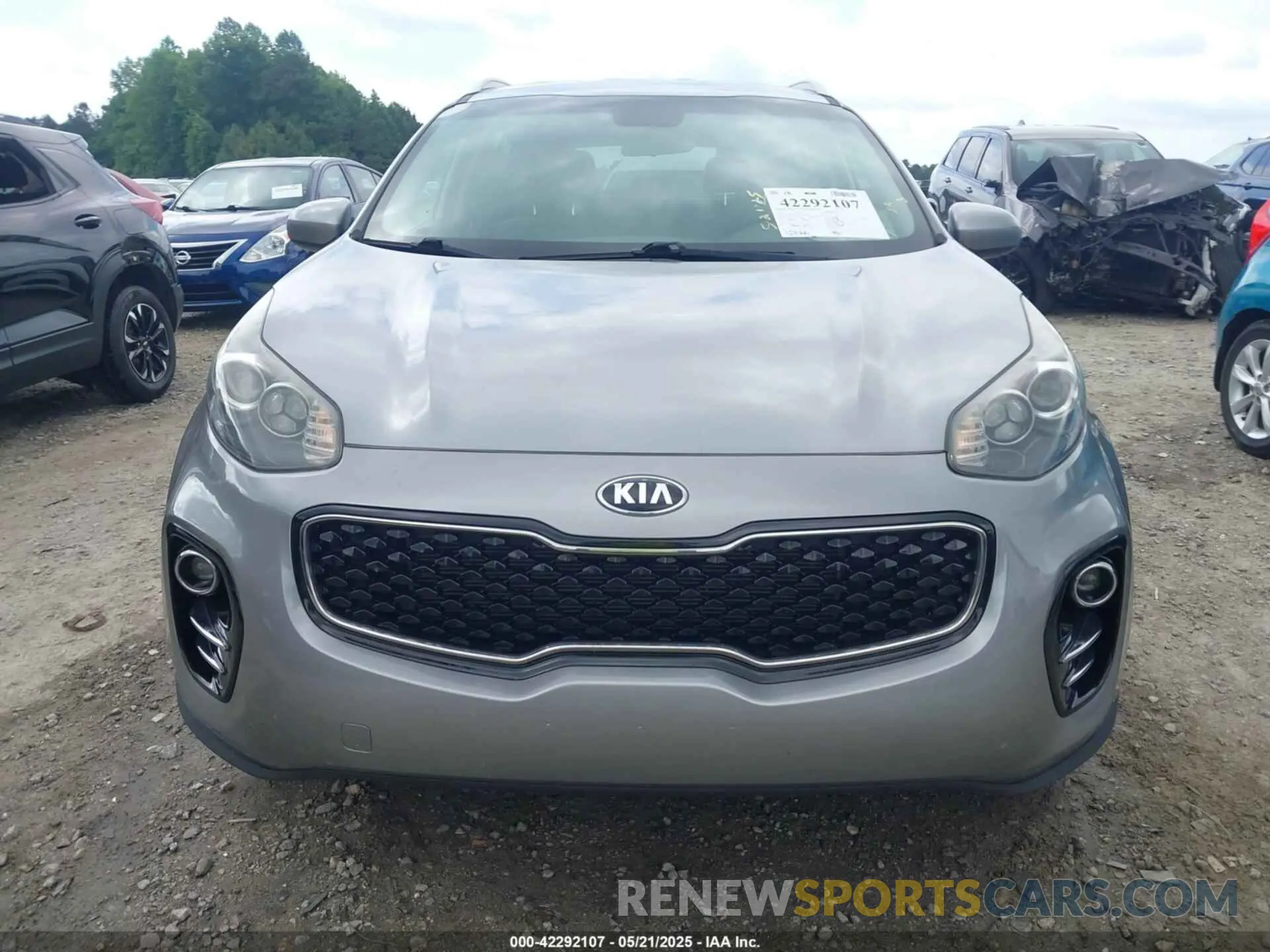 12 Photograph of a damaged car KNDPMCAC7K7566938 KIA SPORTAGE 2019