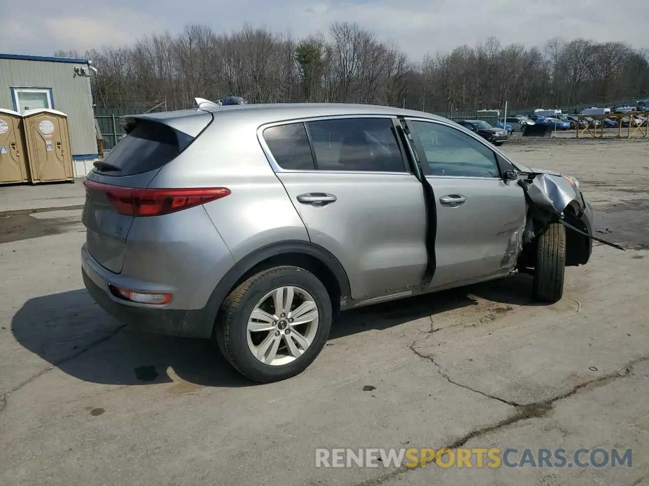 3 Photograph of a damaged car KNDPMCAC7K7608556 KIA SPORTAGE 2019