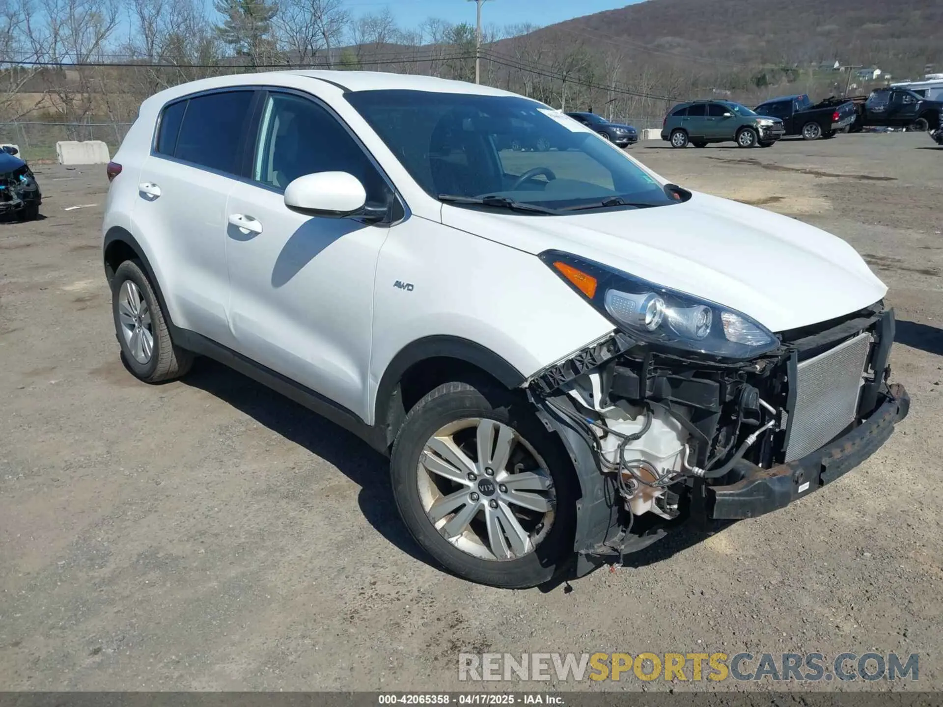 1 Photograph of a damaged car KNDPMCAC8K7534967 KIA SPORTAGE 2019