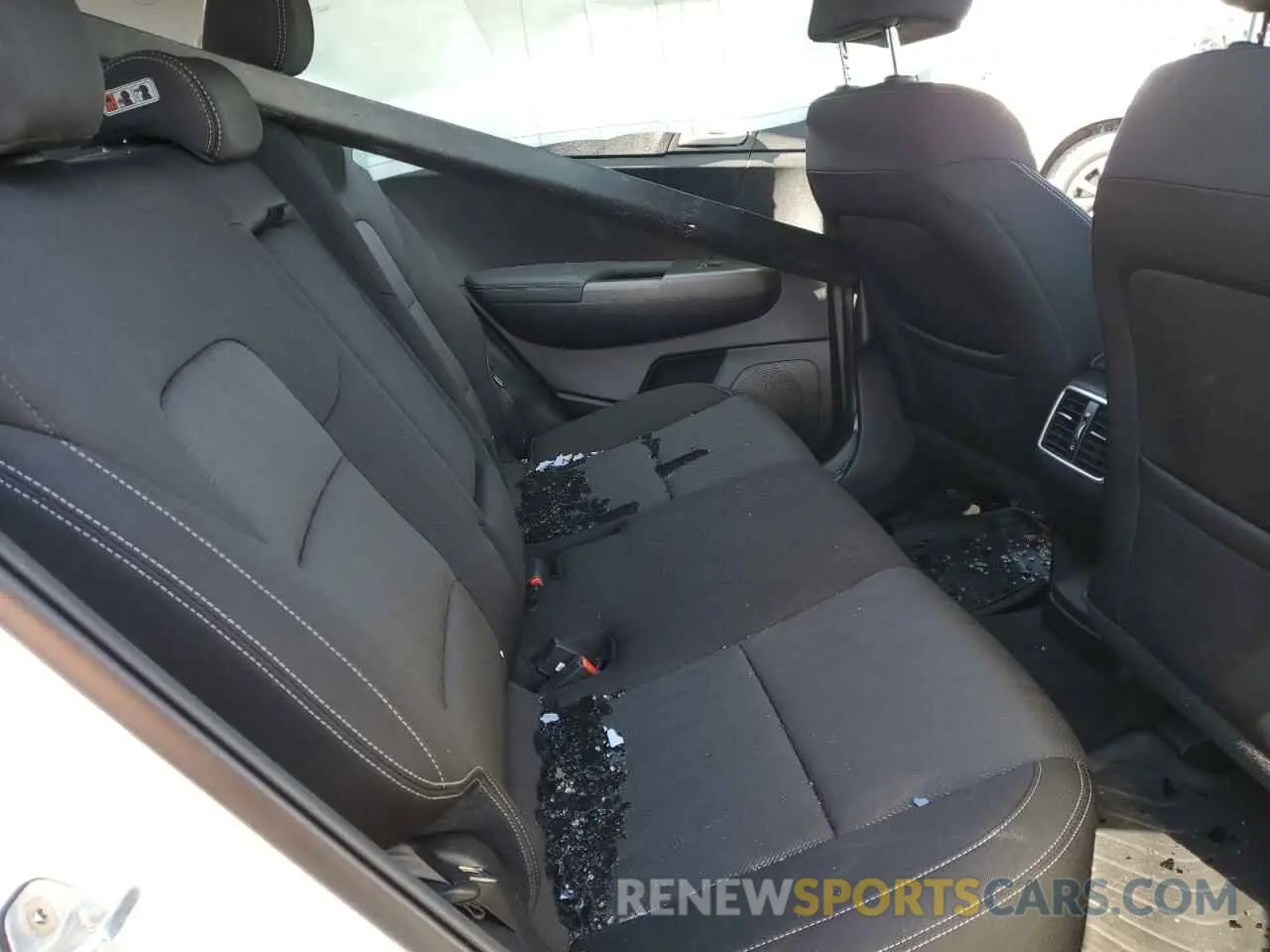 10 Photograph of a damaged car KNDPMCAC8K7551008 KIA SPORTAGE 2019