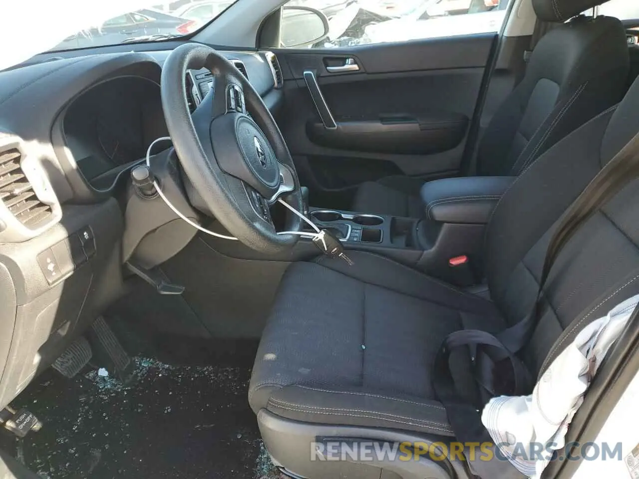 7 Photograph of a damaged car KNDPMCAC8K7551008 KIA SPORTAGE 2019