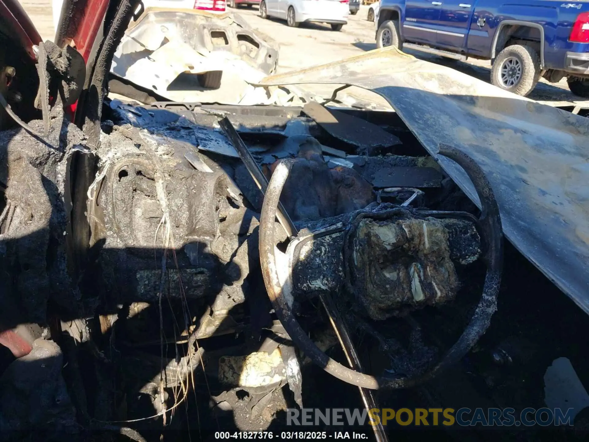 7 Photograph of a damaged car KNDPMCAC8K7605245 KIA SPORTAGE 2019
