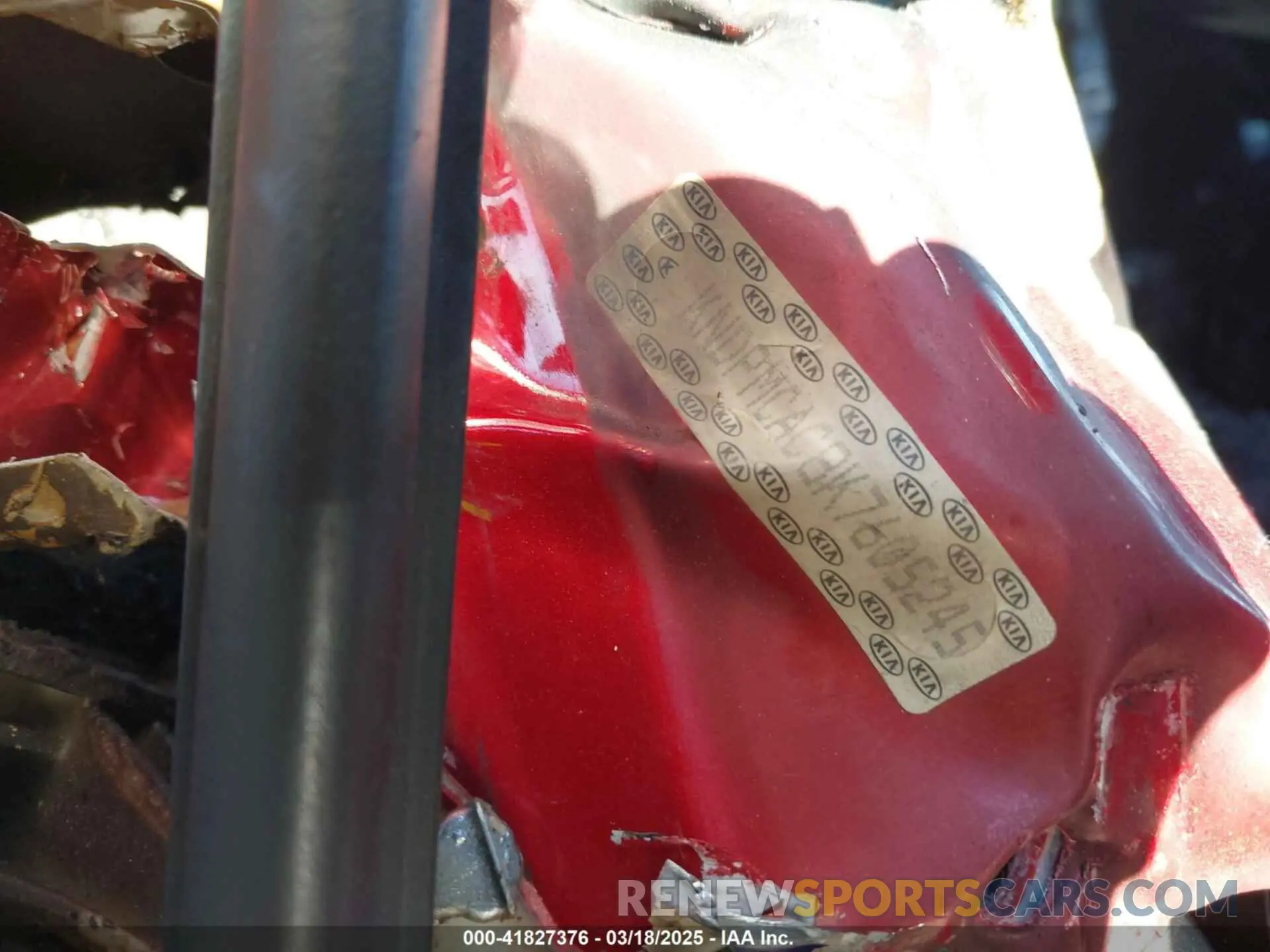 9 Photograph of a damaged car KNDPMCAC8K7605245 KIA SPORTAGE 2019