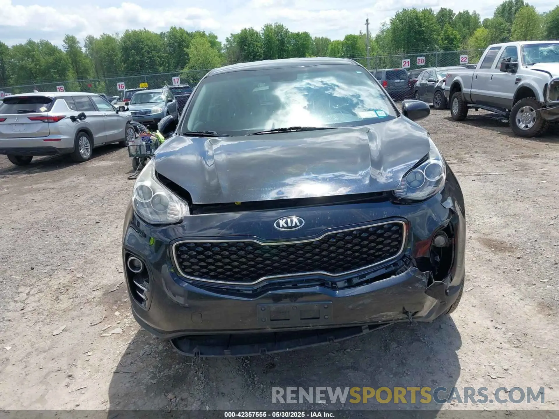 12 Photograph of a damaged car KNDPMCAC8K7619937 KIA SPORTAGE 2019