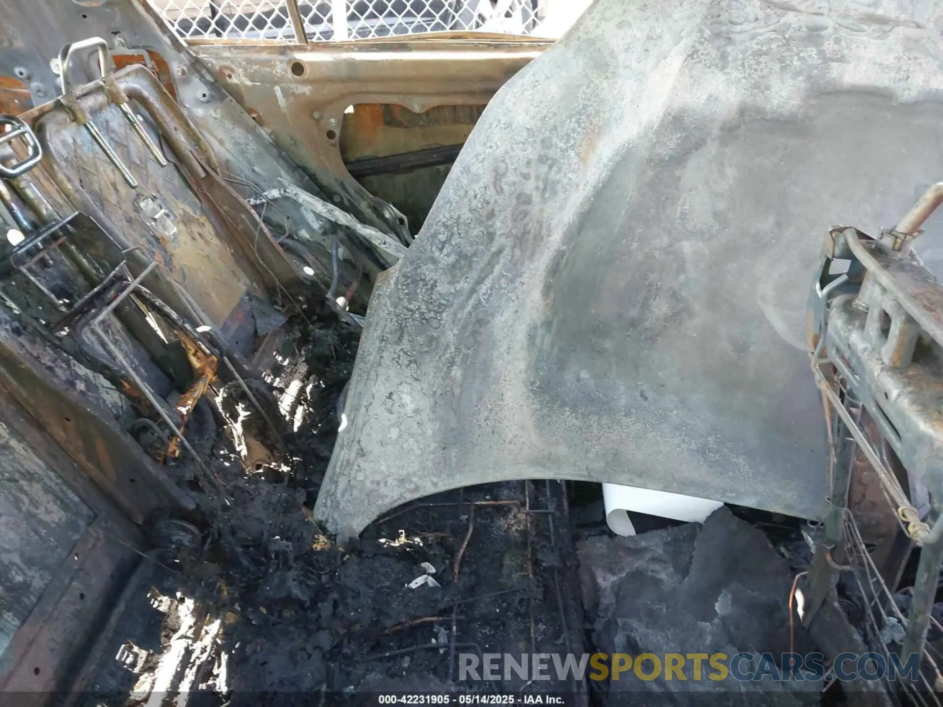 8 Photograph of a damaged car KNDPMCAC9K7507471 KIA SPORTAGE 2019