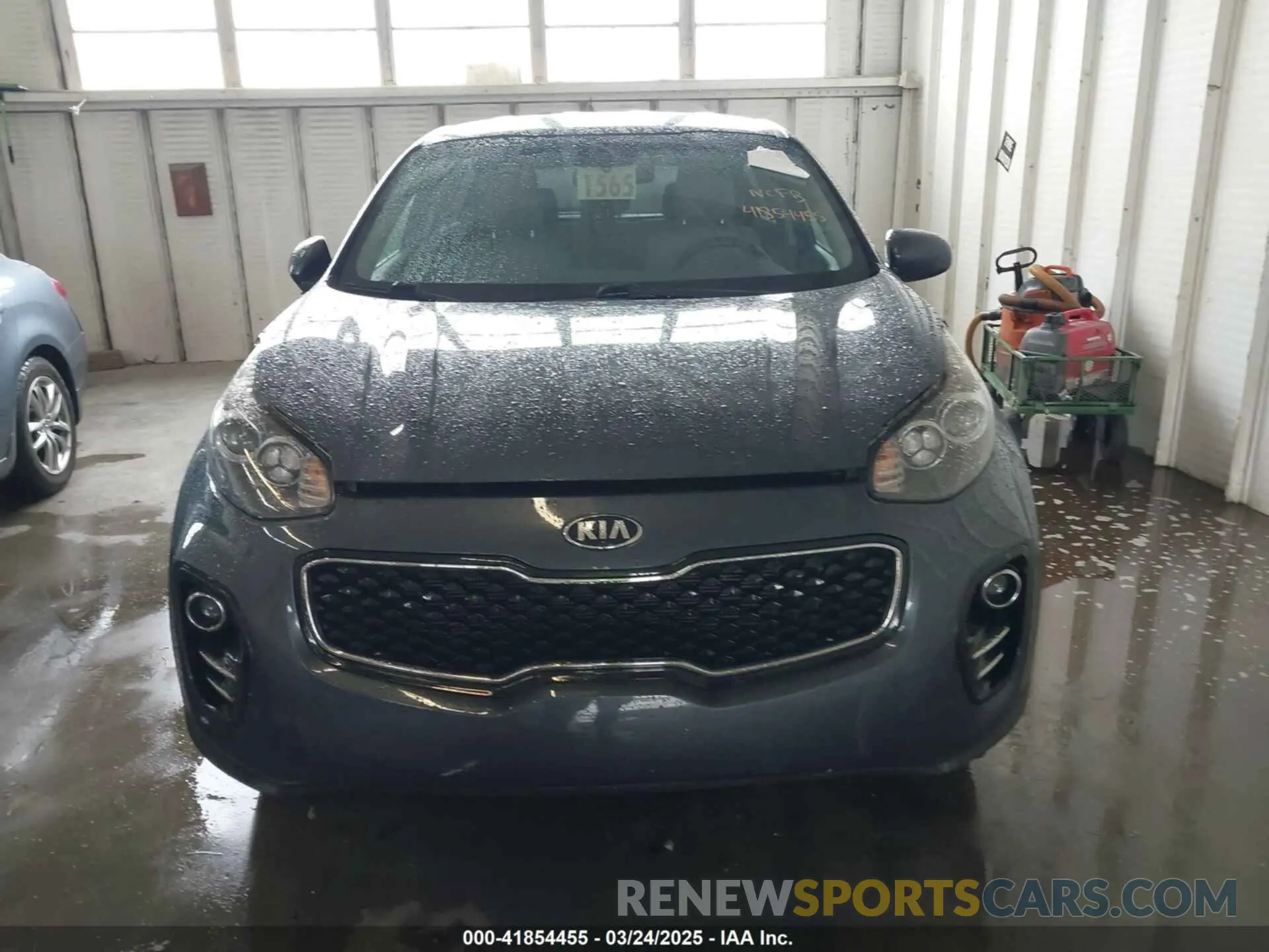 12 Photograph of a damaged car KNDPMCAC9K7611877 KIA SPORTAGE 2019
