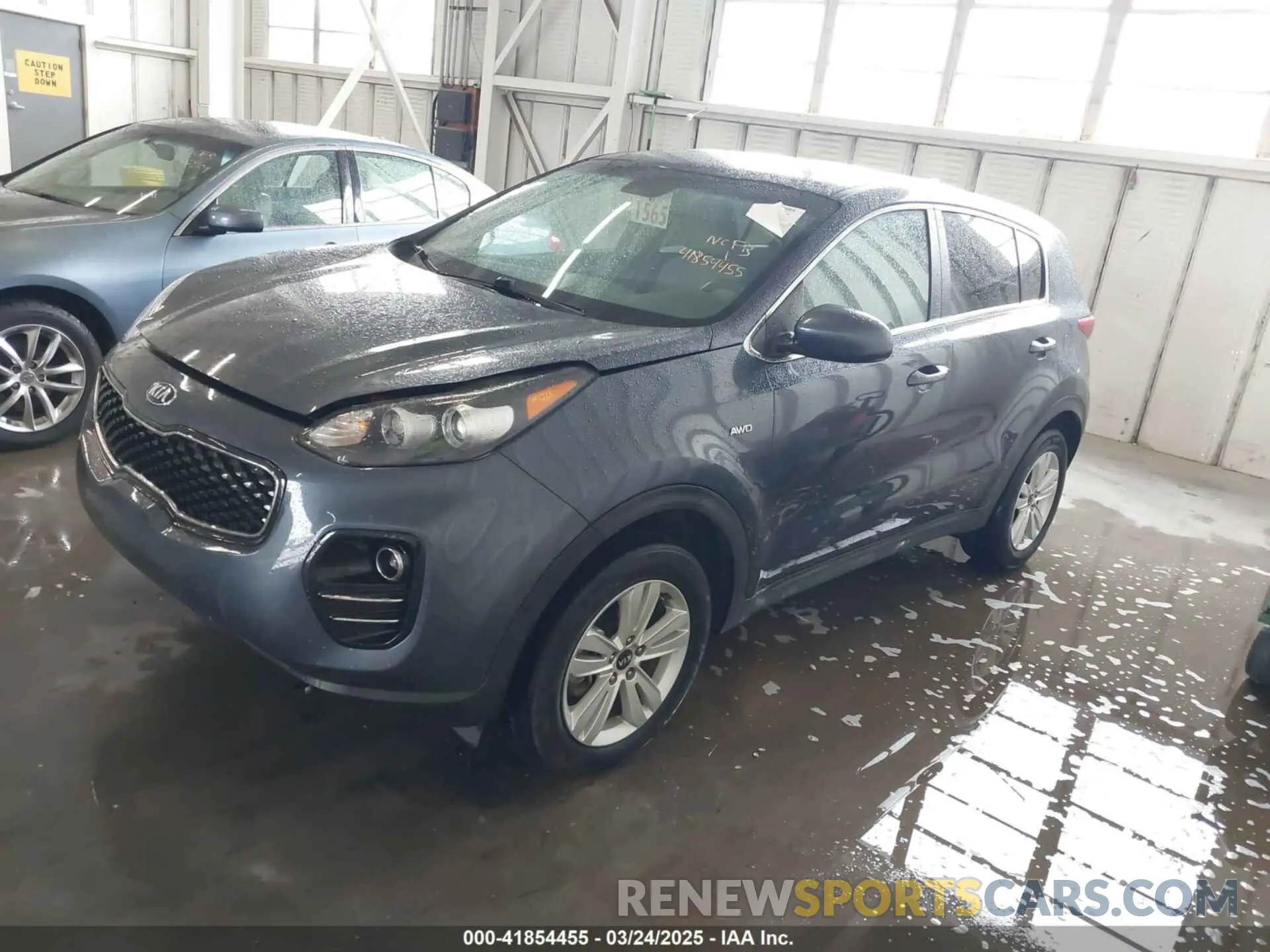2 Photograph of a damaged car KNDPMCAC9K7611877 KIA SPORTAGE 2019