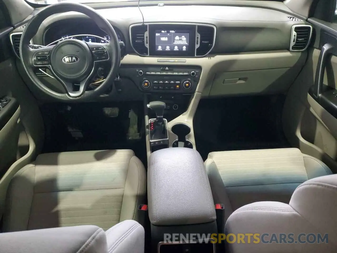 8 Photograph of a damaged car KNDPMCACXK7550989 KIA SPORTAGE 2019