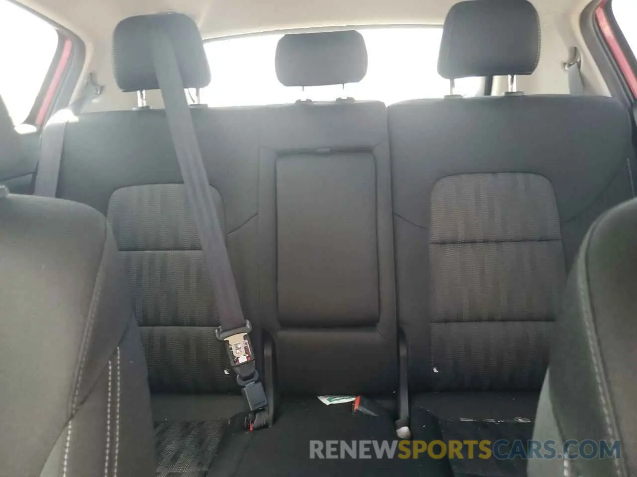 10 Photograph of a damaged car KNDPMCACXK7560860 KIA SPORTAGE 2019