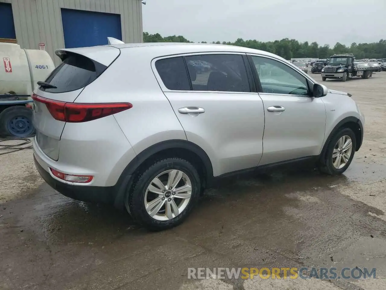 3 Photograph of a damaged car KNDPMCACXK7562642 KIA SPORTAGE 2019