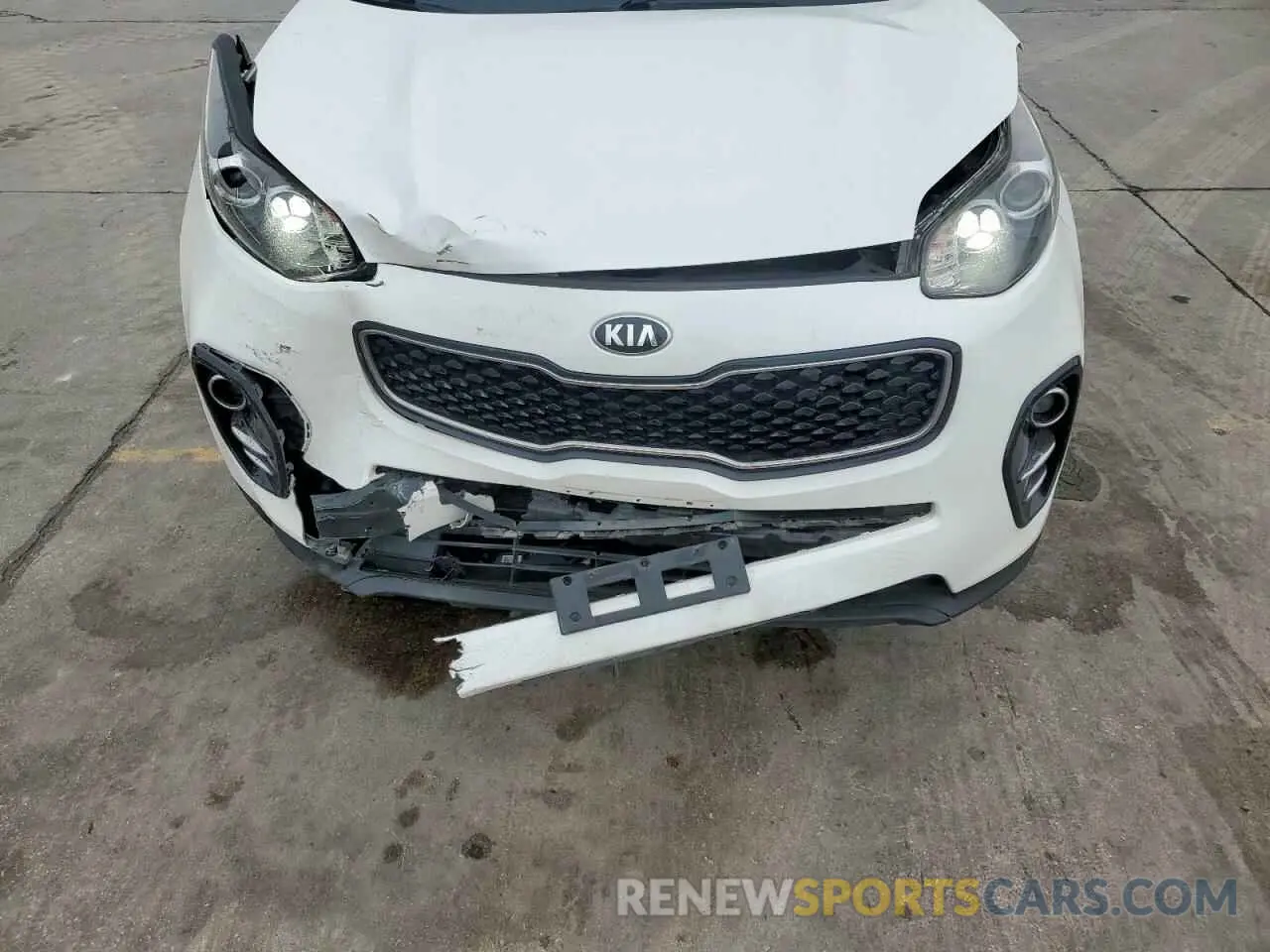 13 Photograph of a damaged car KNDPN3AC0K7559133 KIA SPORTAGE 2019