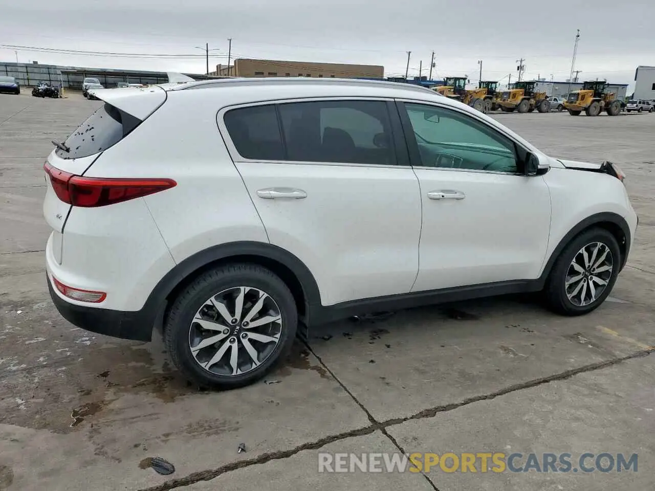 3 Photograph of a damaged car KNDPN3AC0K7559133 KIA SPORTAGE 2019