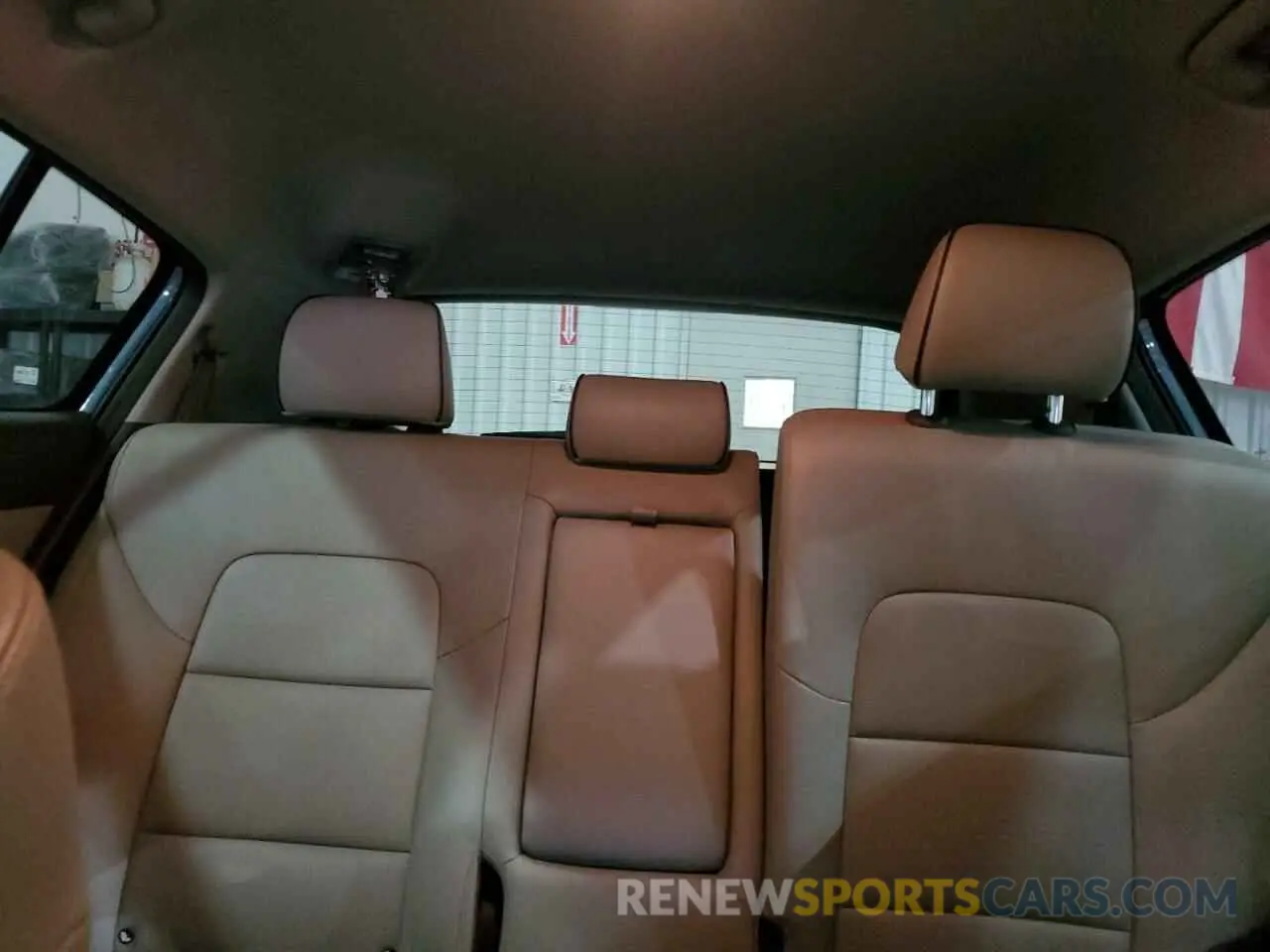 10 Photograph of a damaged car KNDPN3AC1K7510362 KIA SPORTAGE 2019