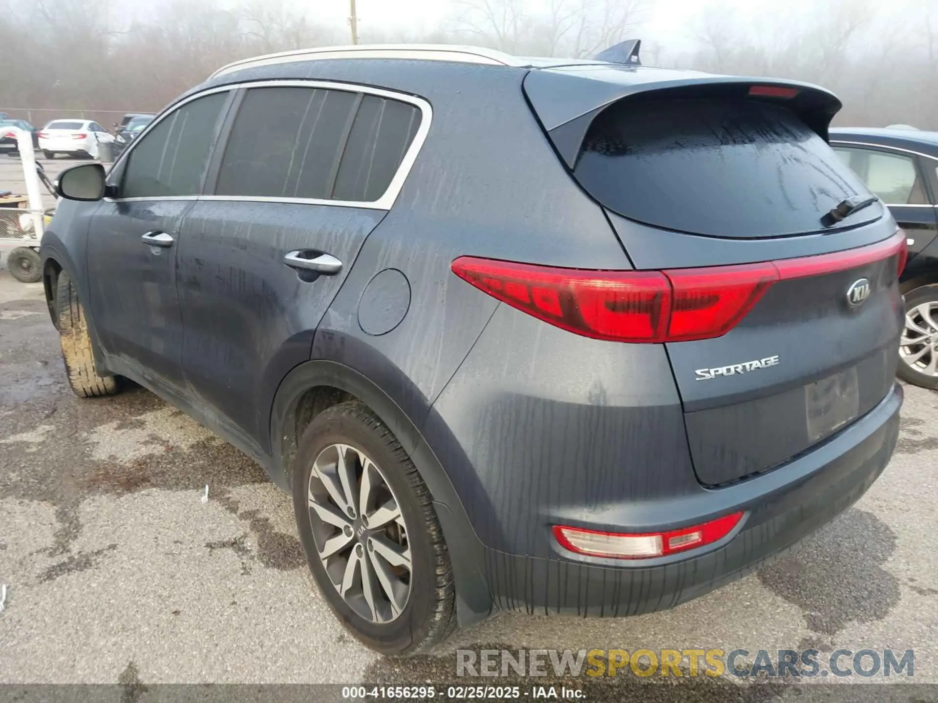 3 Photograph of a damaged car KNDPN3AC1K7588673 KIA SPORTAGE 2019