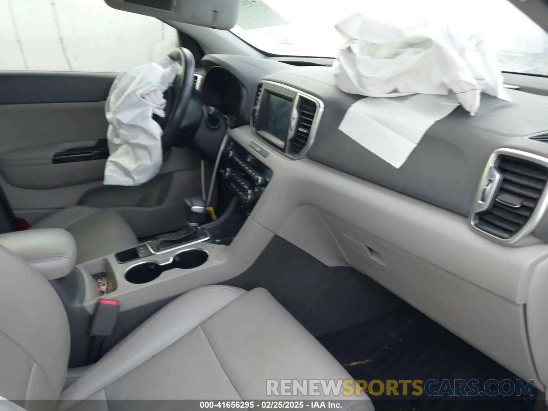 5 Photograph of a damaged car KNDPN3AC1K7588673 KIA SPORTAGE 2019