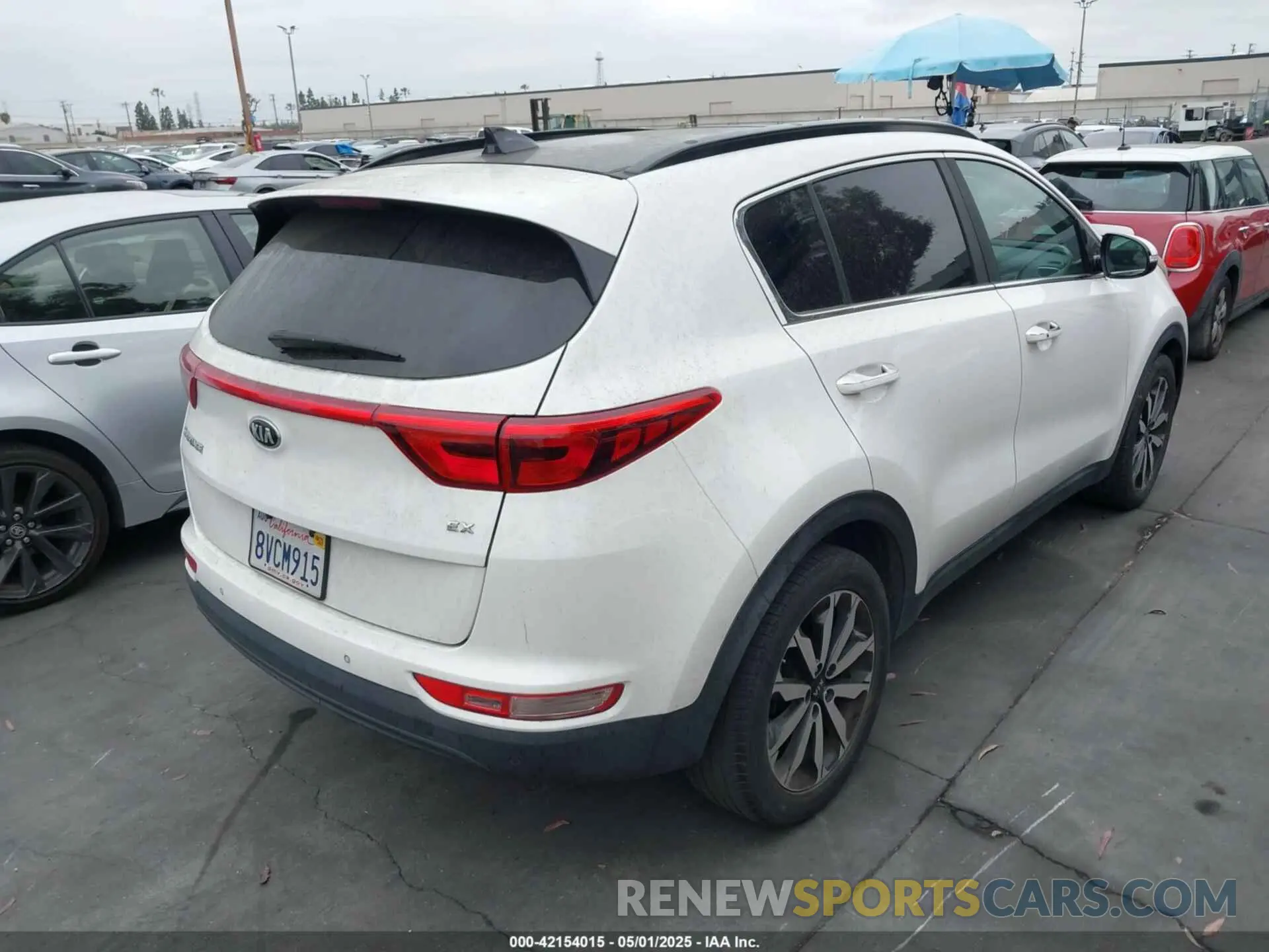 4 Photograph of a damaged car KNDPN3AC2K7522598 KIA SPORTAGE 2019