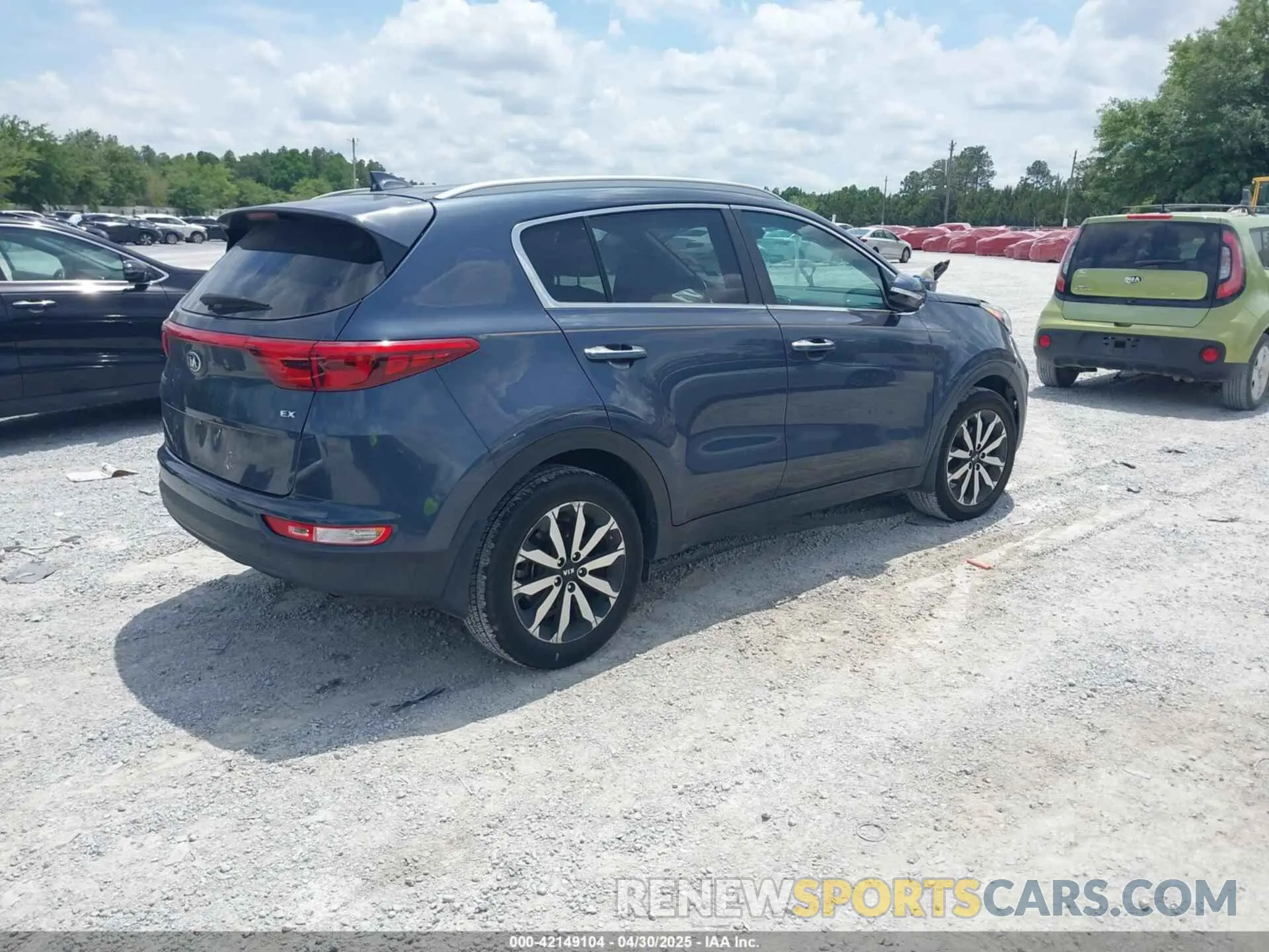 4 Photograph of a damaged car KNDPN3AC2K7577536 KIA SPORTAGE 2019