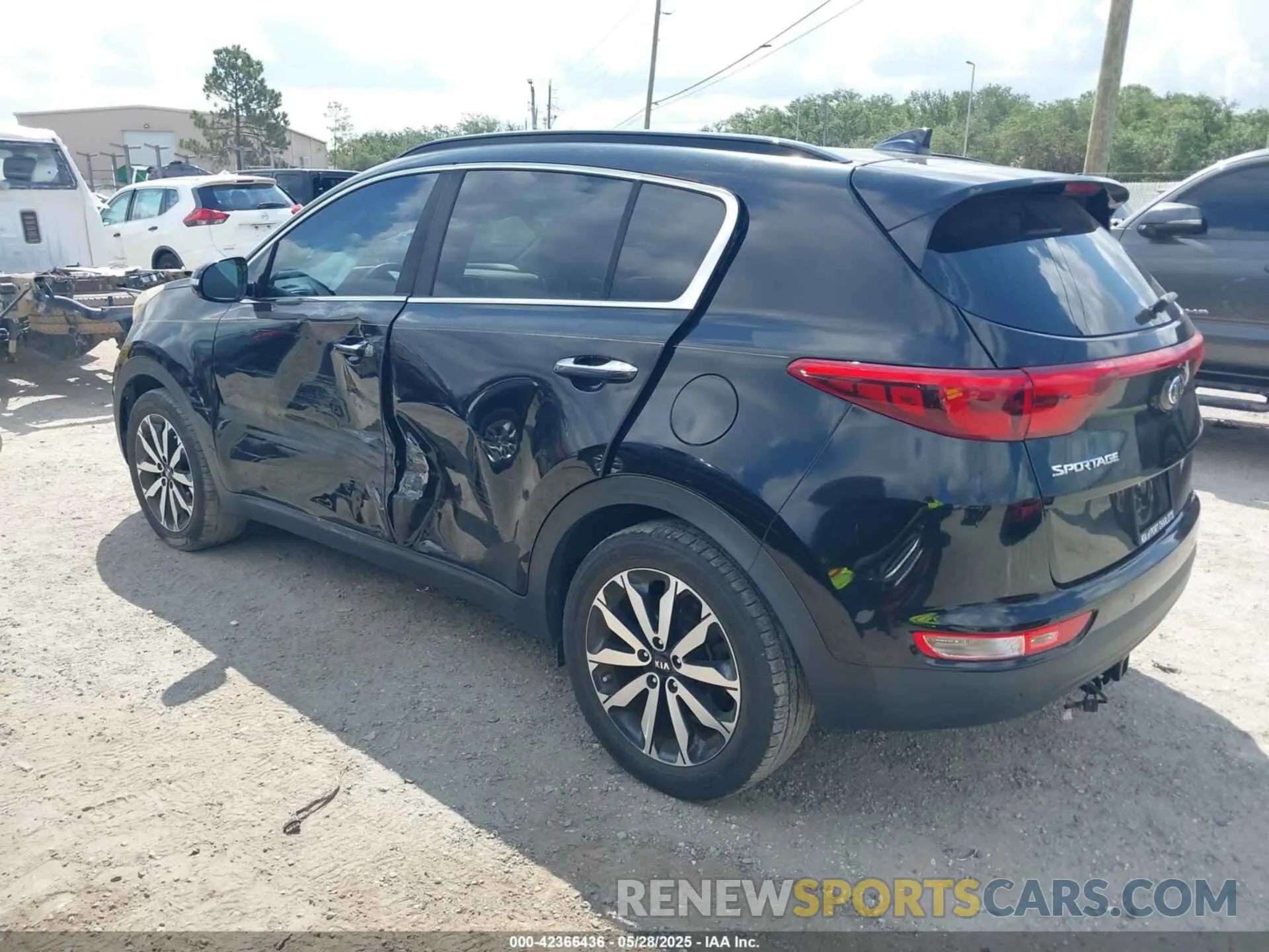 3 Photograph of a damaged car KNDPN3AC3K7543282 KIA SPORTAGE 2019