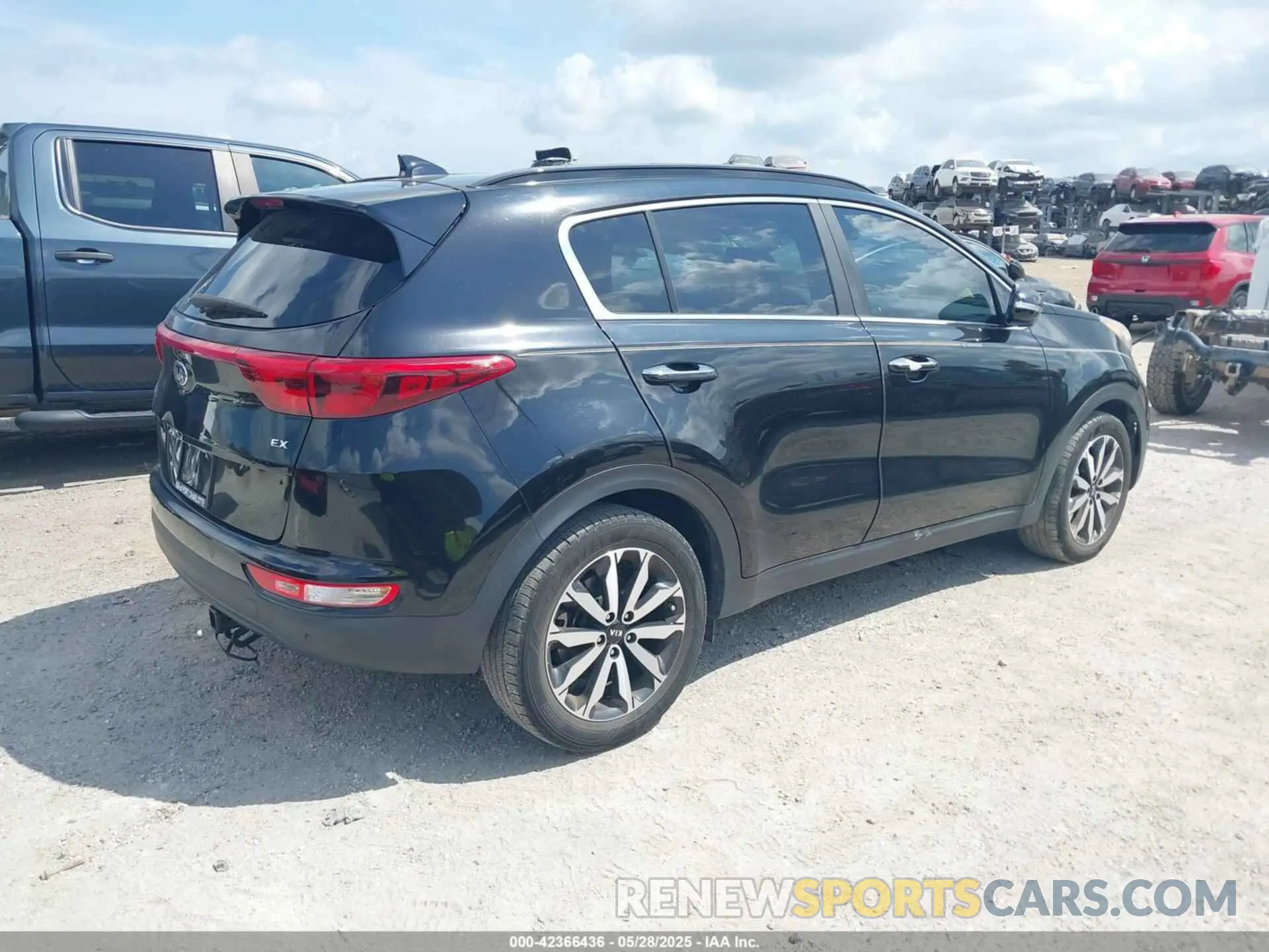 4 Photograph of a damaged car KNDPN3AC3K7543282 KIA SPORTAGE 2019
