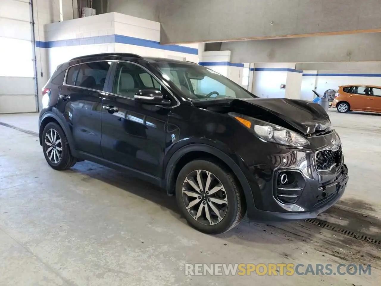 4 Photograph of a damaged car KNDPN3AC4K7589428 KIA SPORTAGE 2019