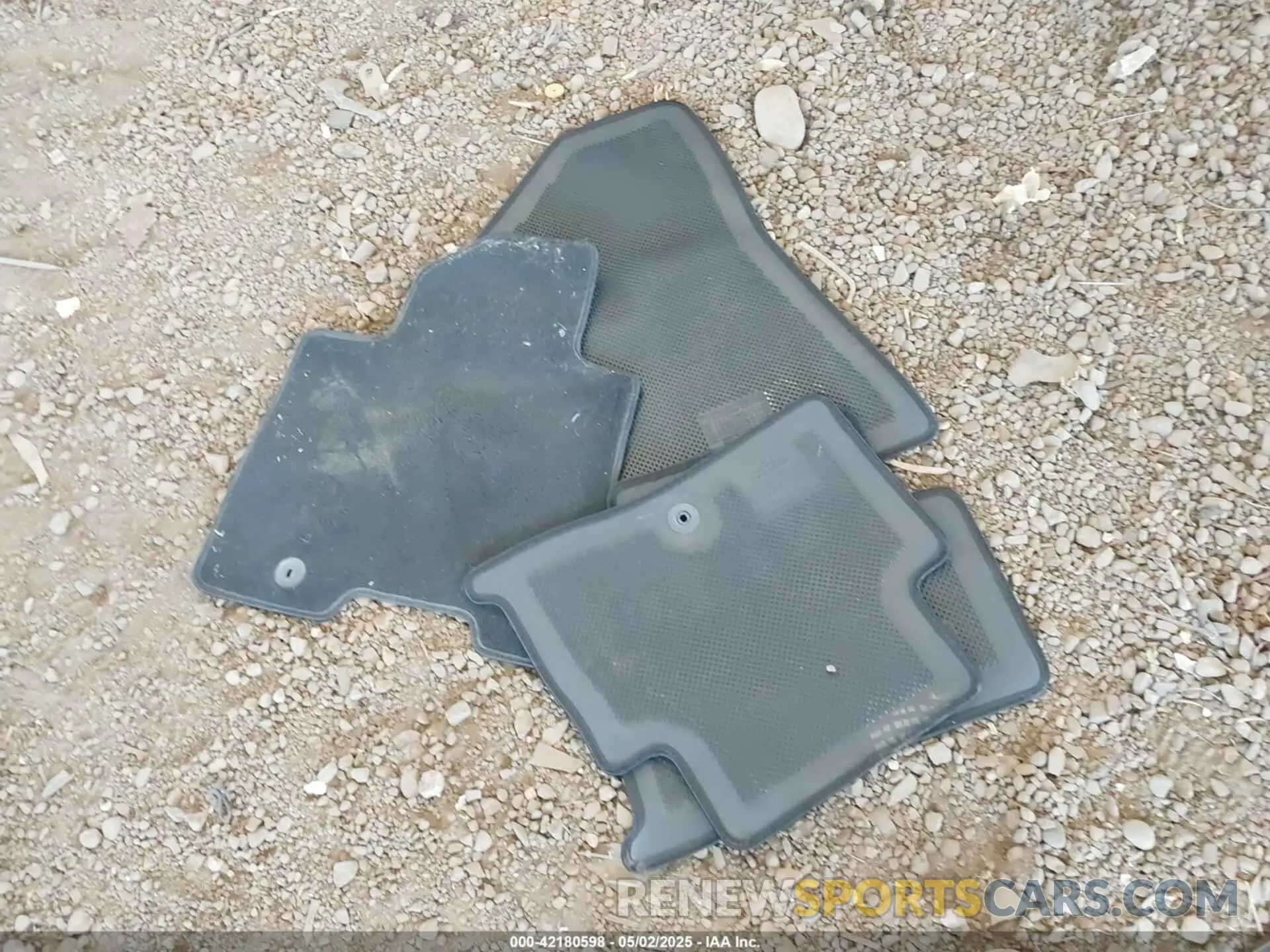 12 Photograph of a damaged car KNDPN3AC5K7539461 KIA SPORTAGE 2019