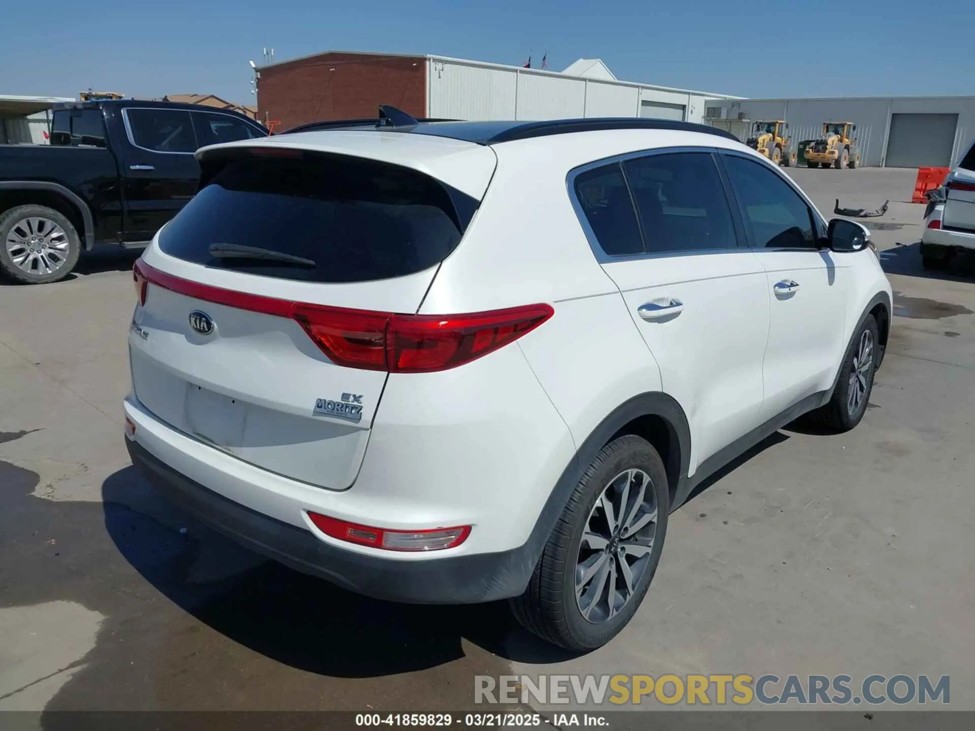 4 Photograph of a damaged car KNDPN3AC7K7516022 KIA SPORTAGE 2019