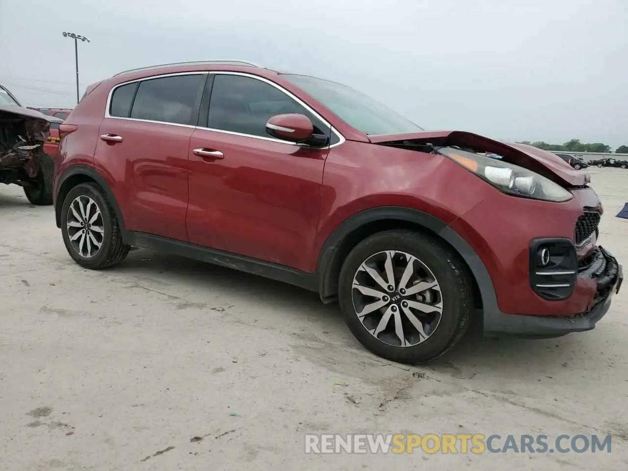 4 Photograph of a damaged car KNDPN3AC8K7531502 KIA SPORTAGE 2019