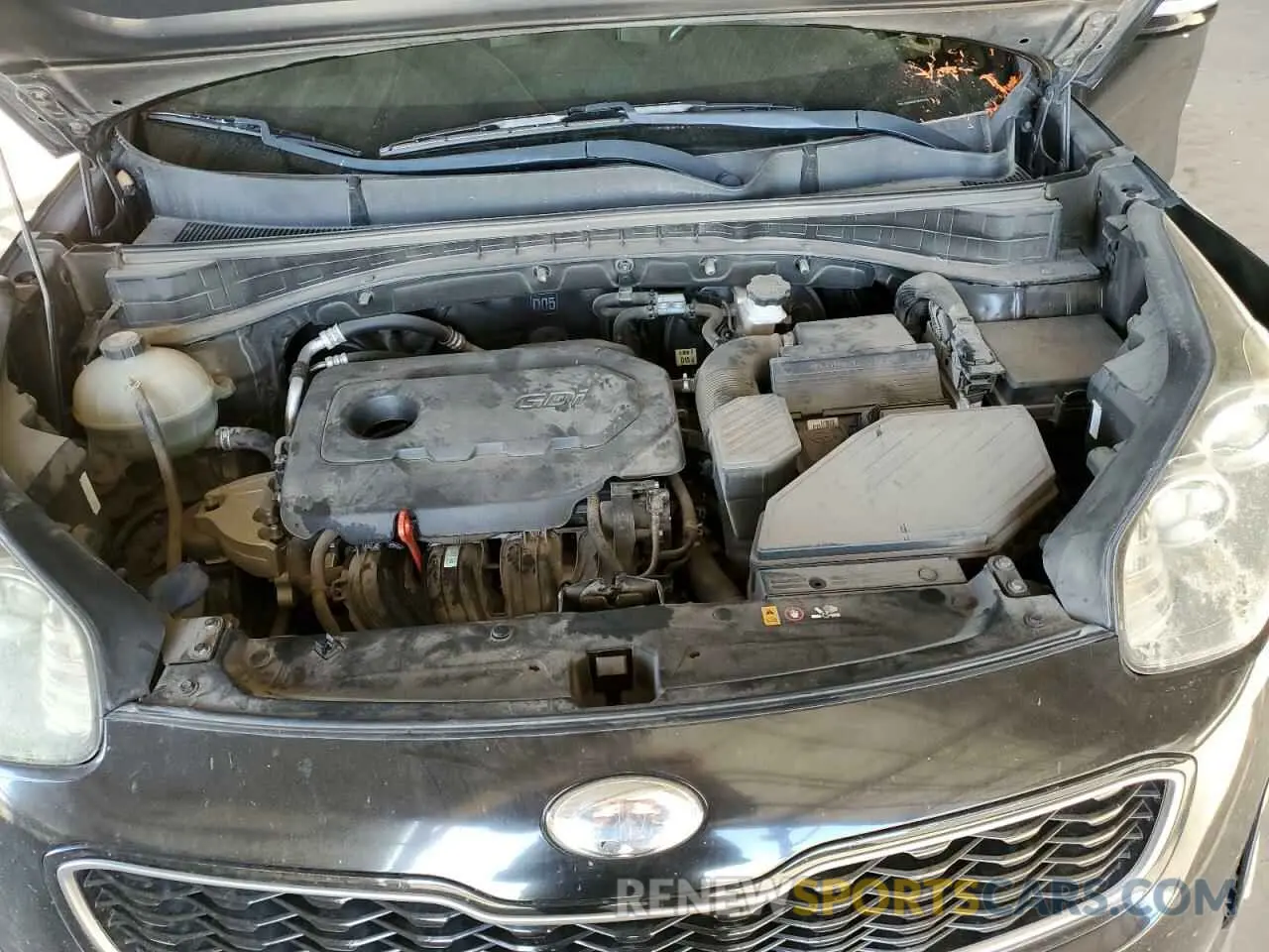 11 Photograph of a damaged car KNDPN3AC9K7561270 KIA SPORTAGE 2019